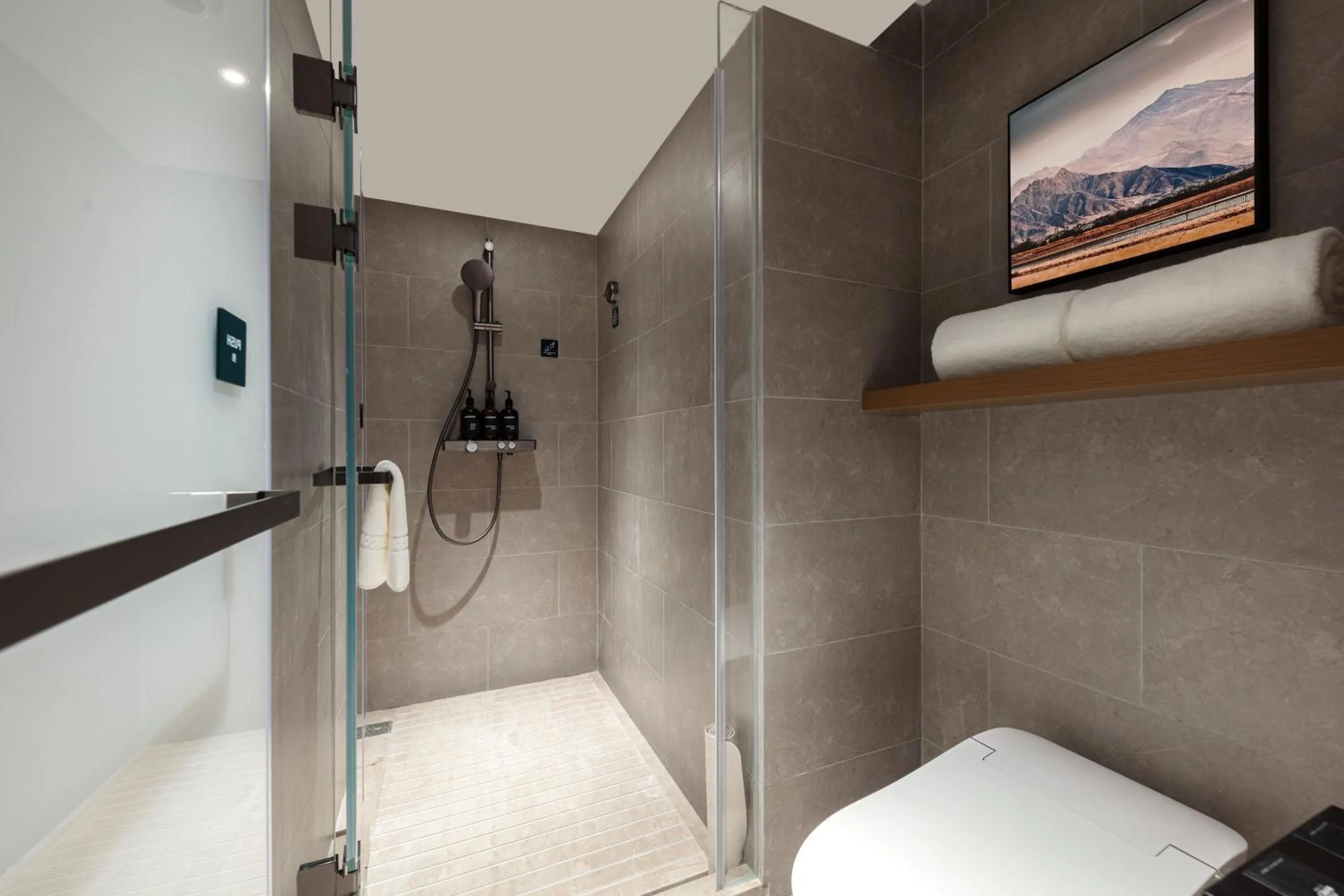 Shower in Atour Hotel People's Square Metro Station Shanghai