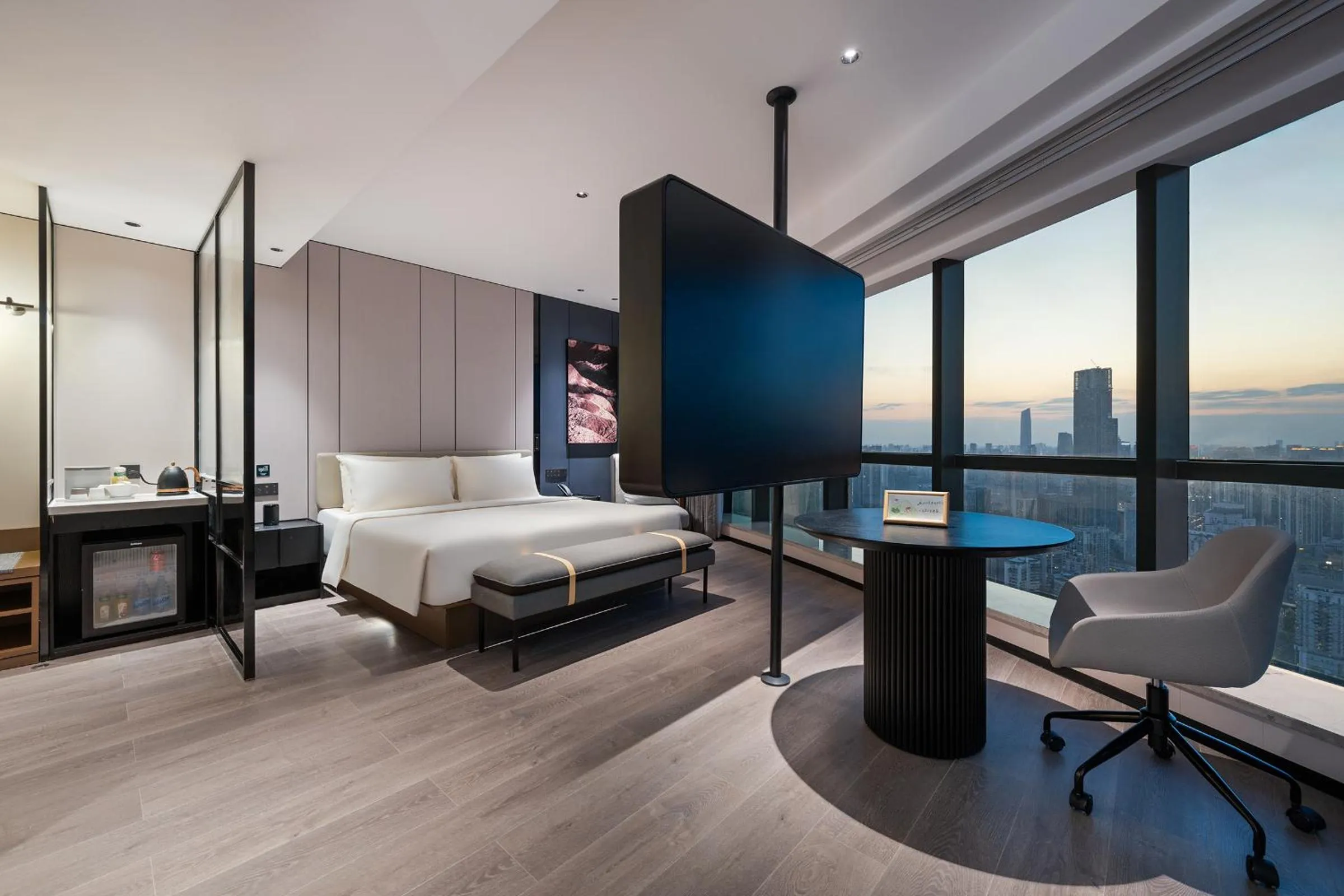 Bed in Atour Hotel Wuhan Riverview Jianghan Road Pedestrian Street