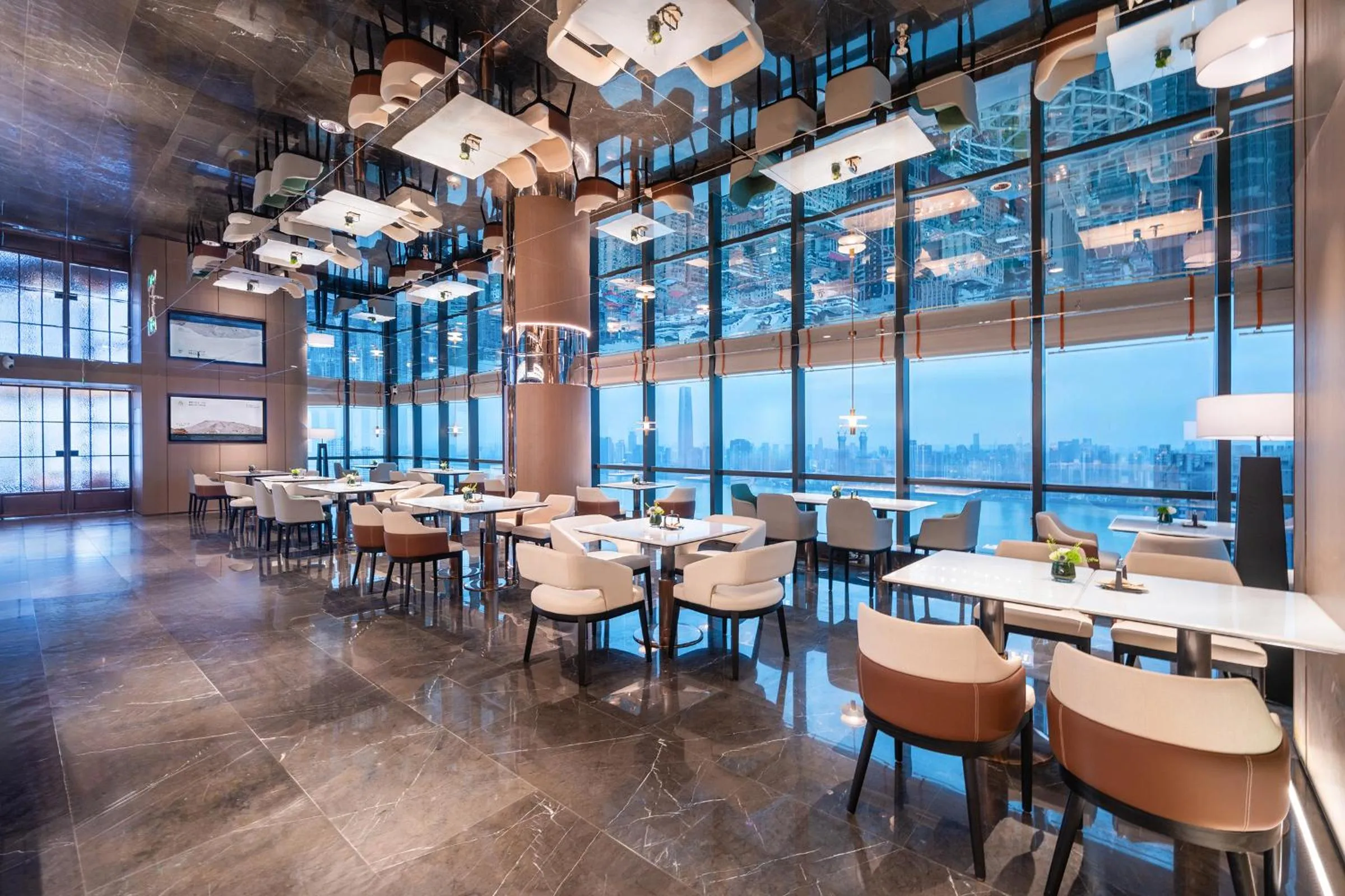 Restaurant/places to eat in Atour Hotel Wuhan Riverview Jianghan Road Pedestrian Street