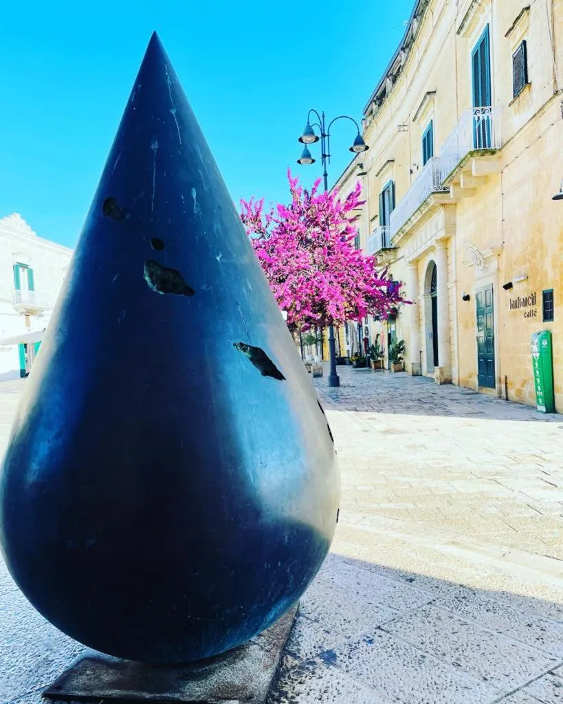 Bird's eye view in Sassi Planet