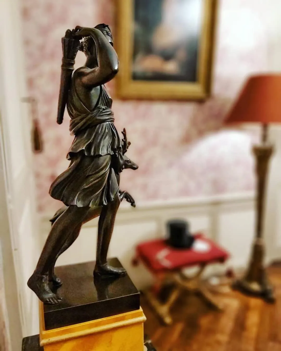 Decorative detail in Château de Chantore