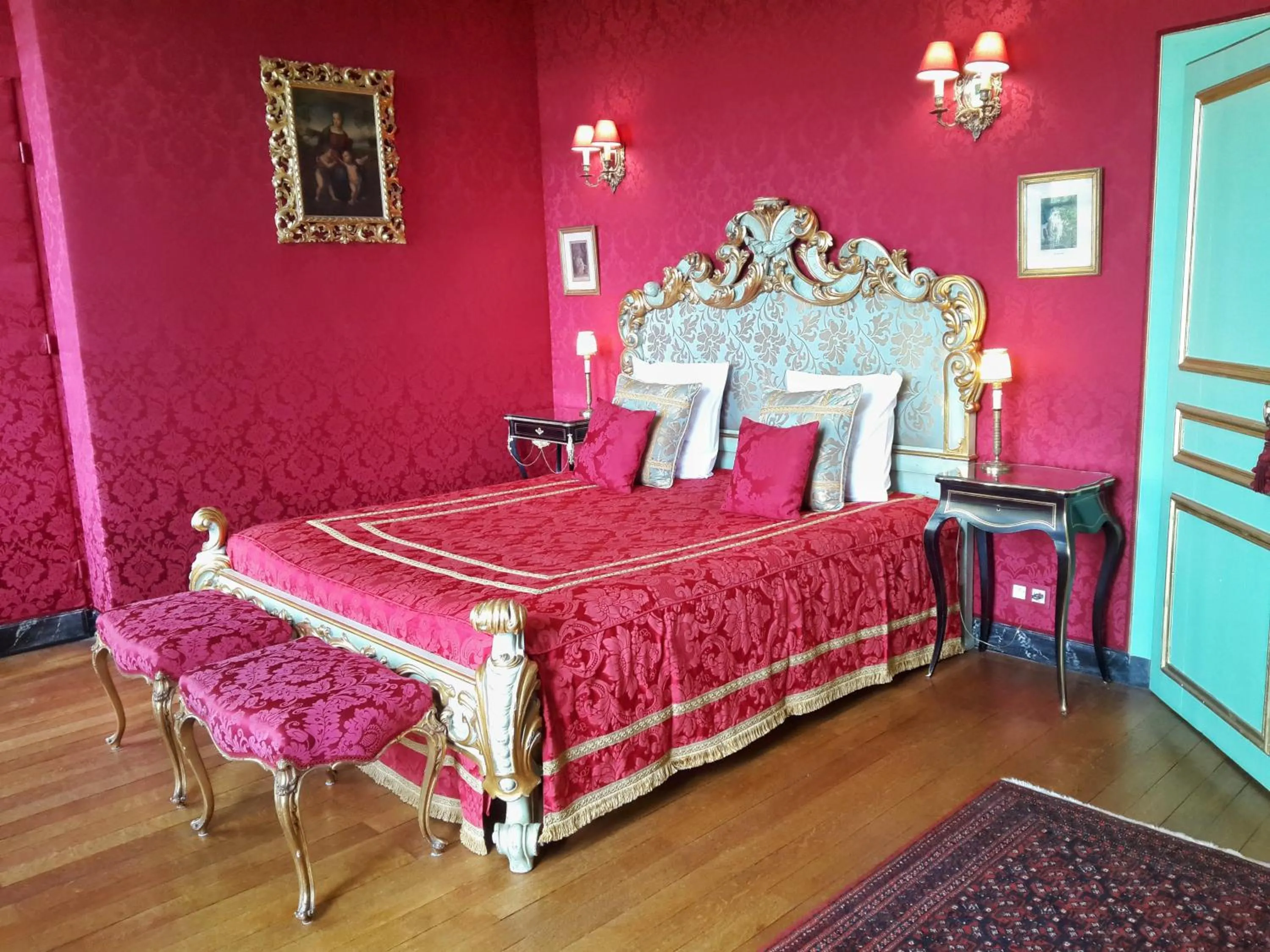 Bed in Château de Chantore