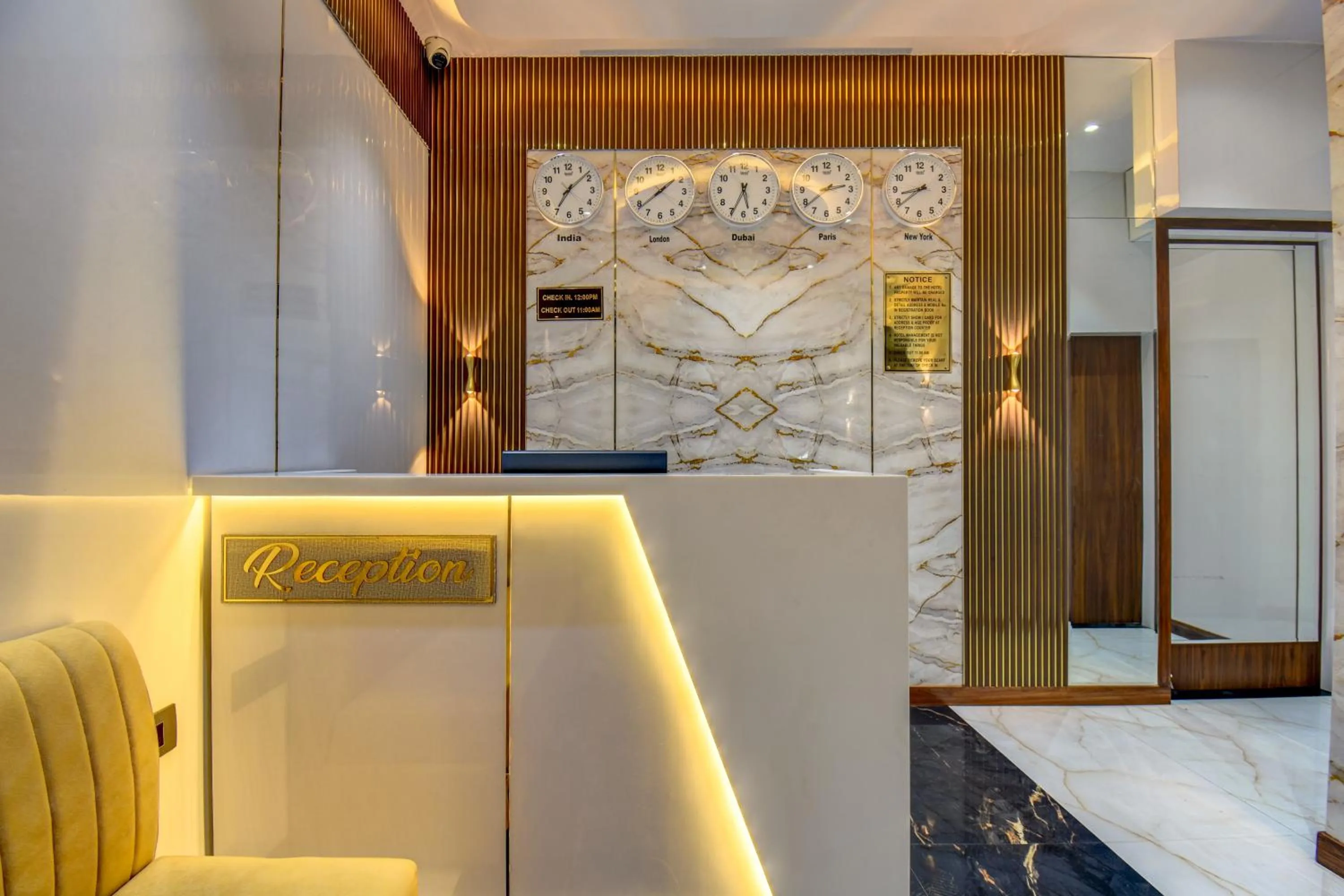 Lobby or reception in Hotel Majestic Crest Sakinaka