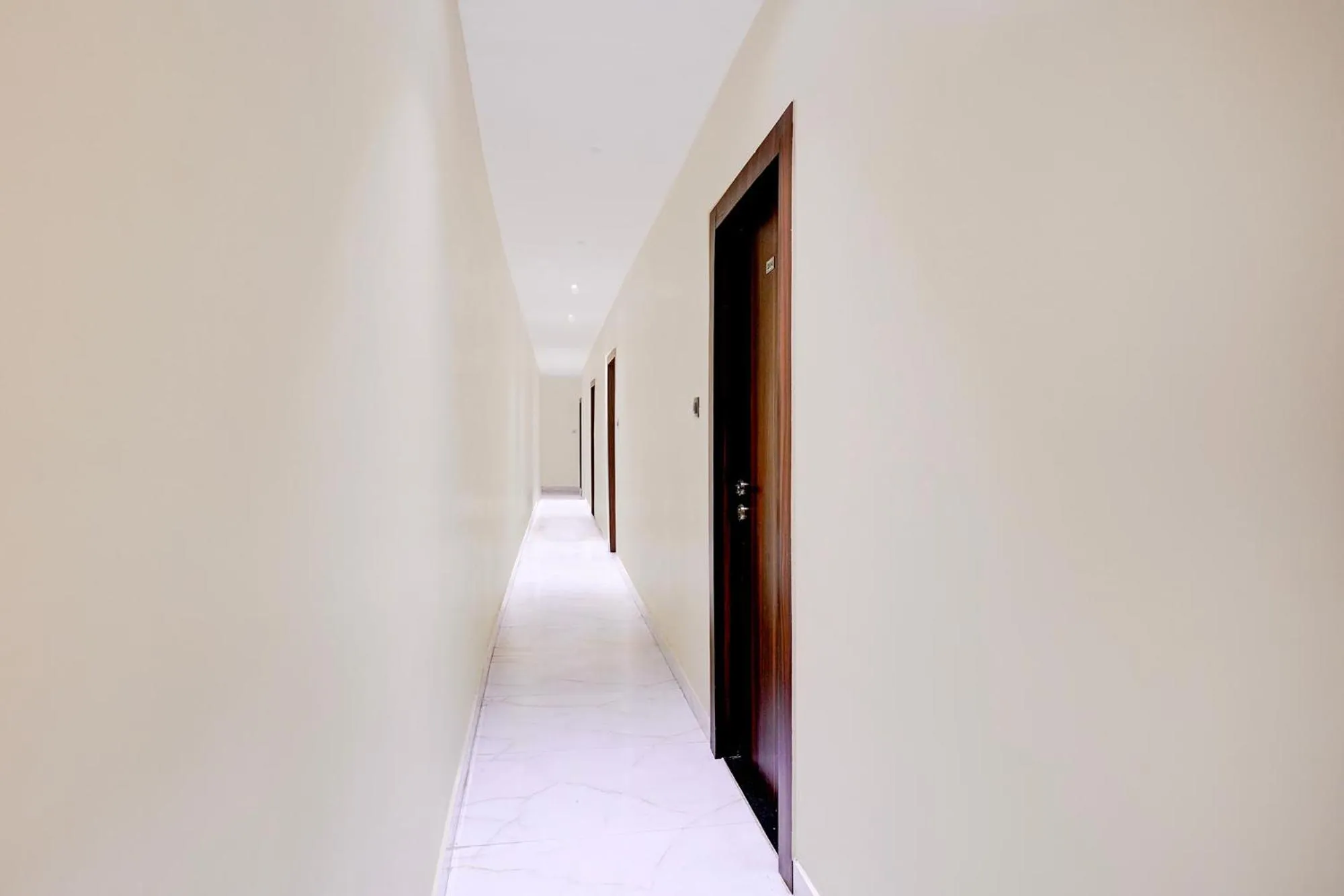 Lobby or reception in FabHotel Majestic Crest