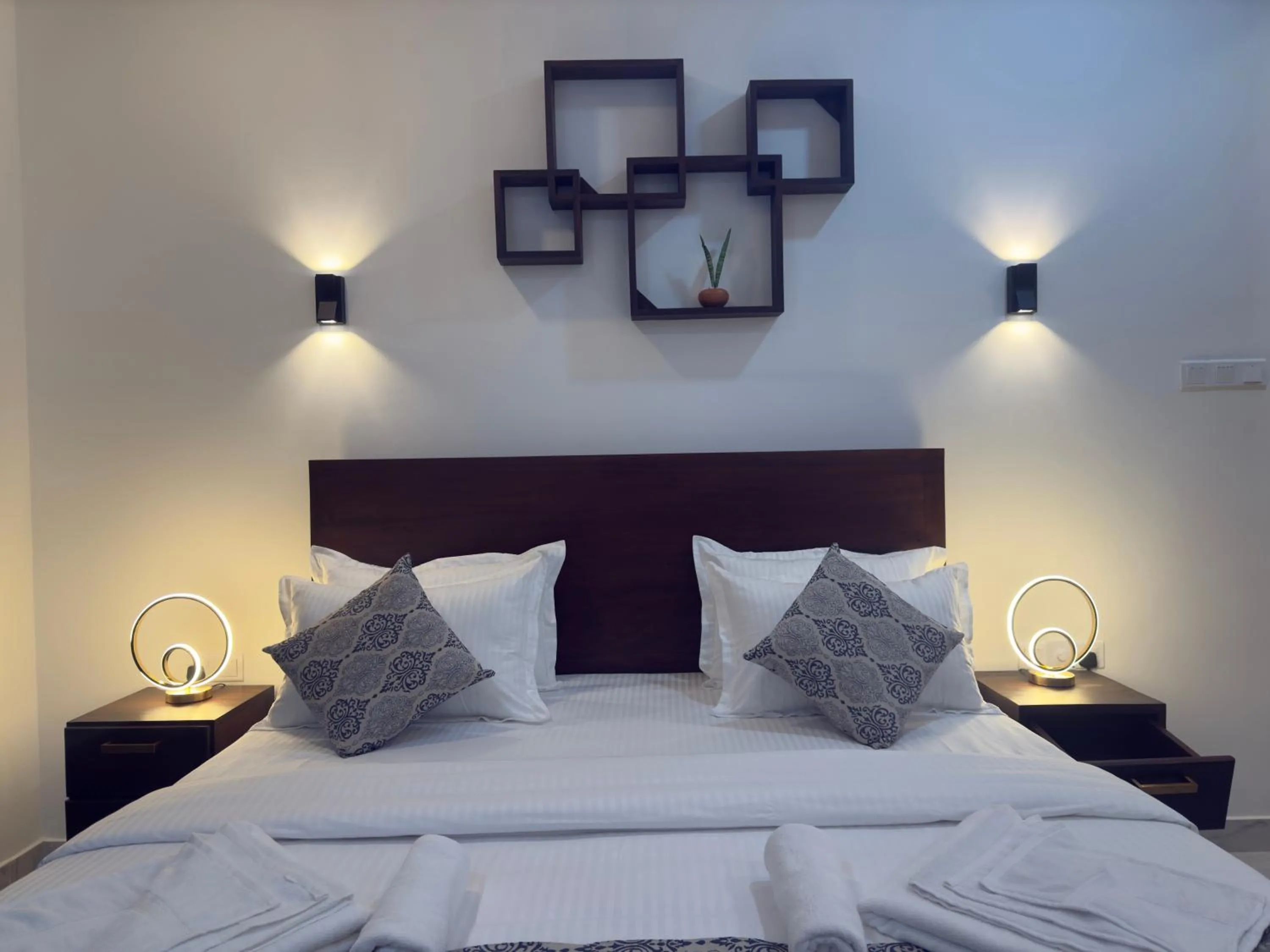 Bed in Aloe Transit Hotel