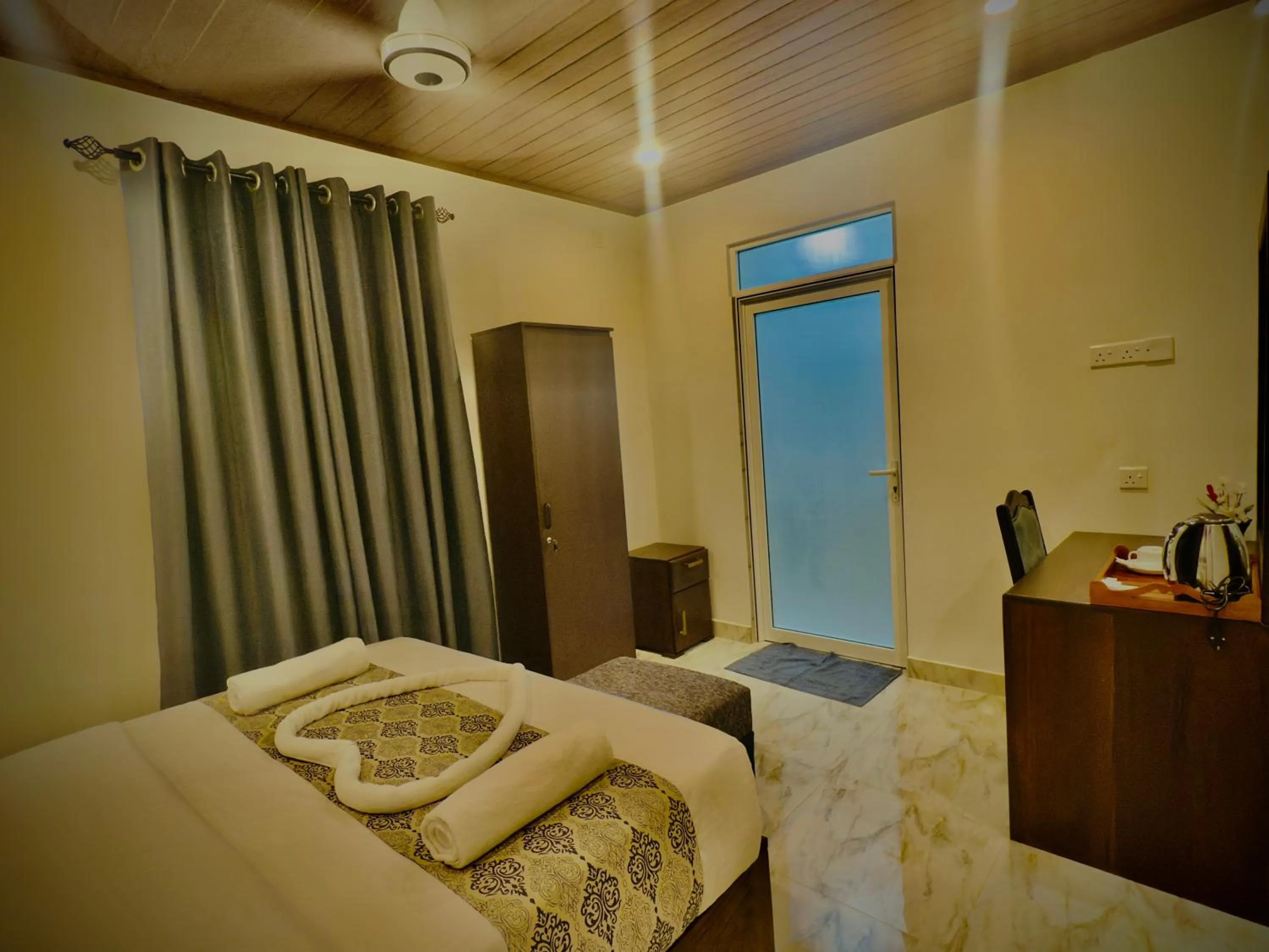 Bed in Aloe Transit Hotel