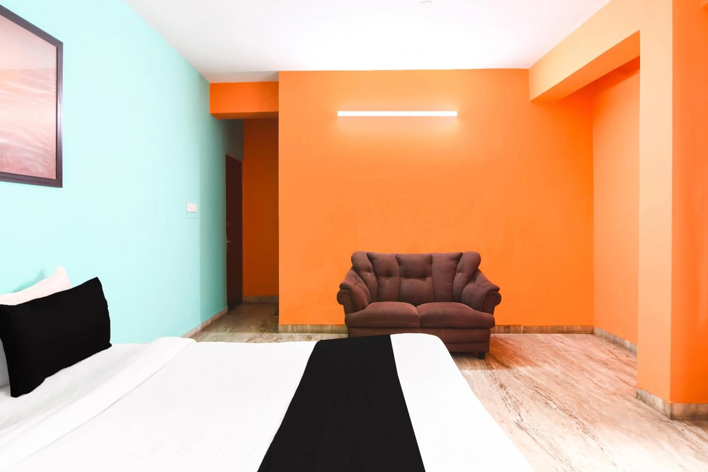 Bedroom, Bed in Hotel O Kolstay Inn