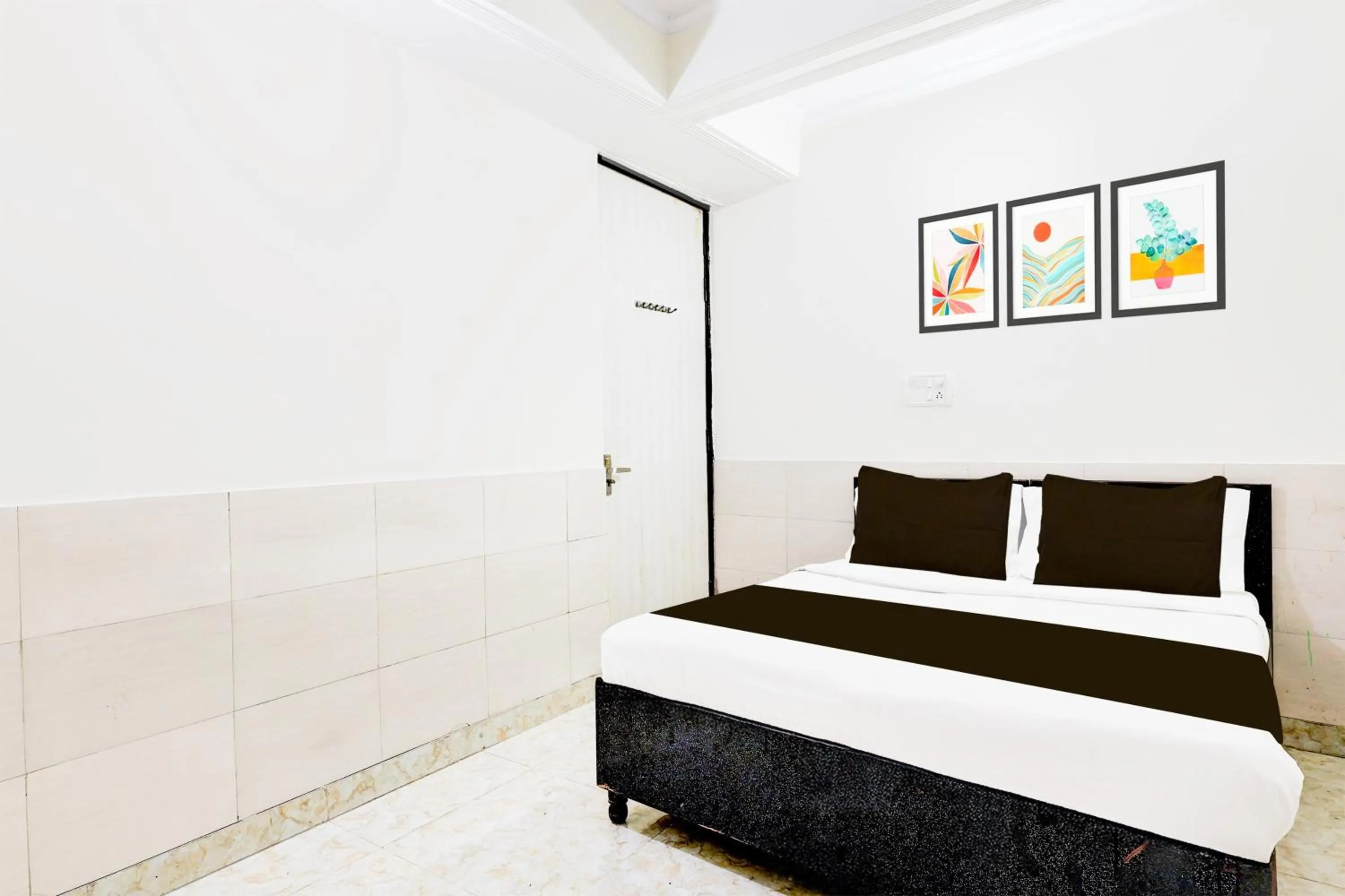 Bedroom, Bed in Super Hotel O Fazalpur