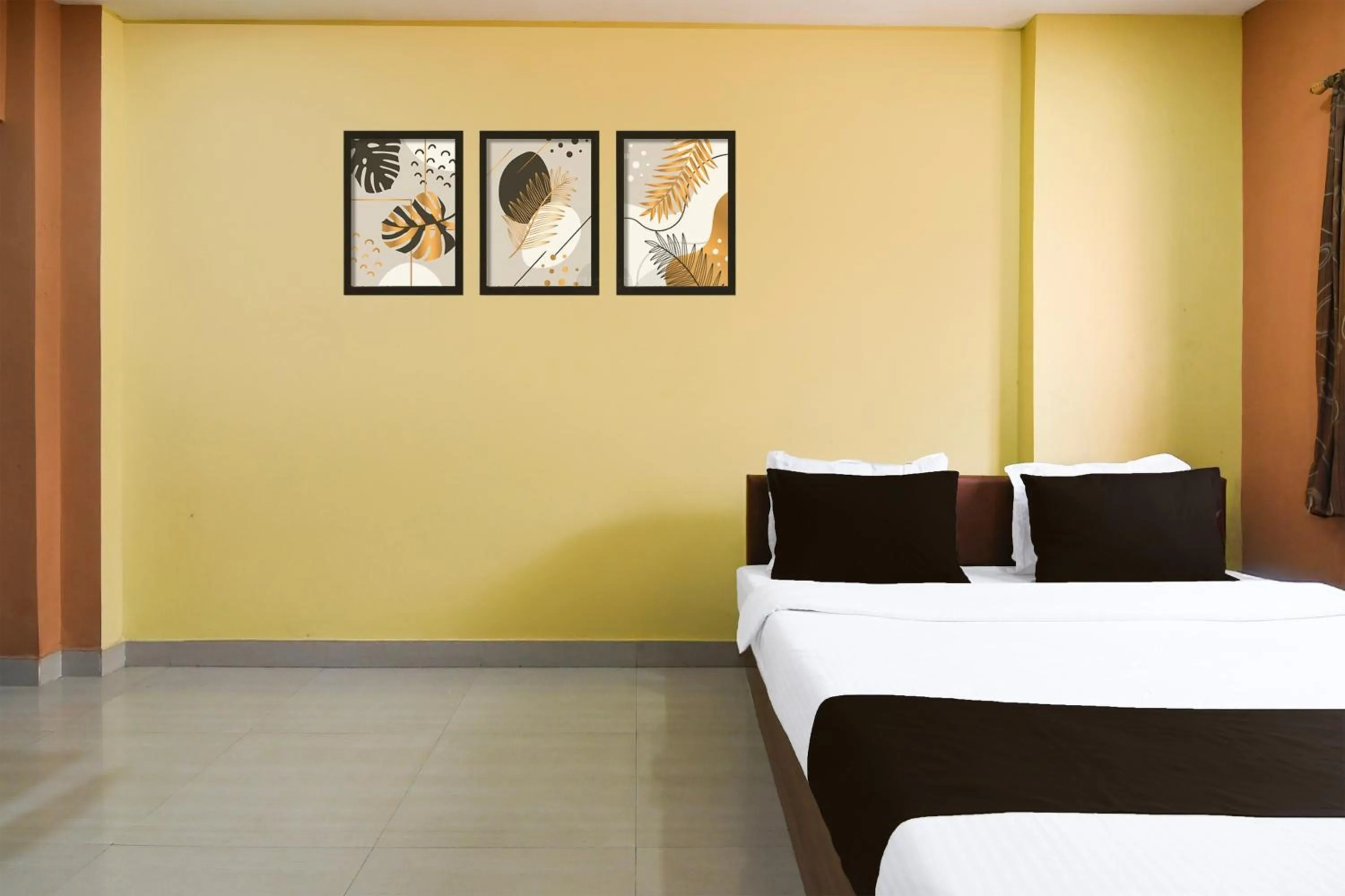 Bedroom, Bed in Hotel O Beleghata Formerly Santoshi Banquet And Marriage Hall