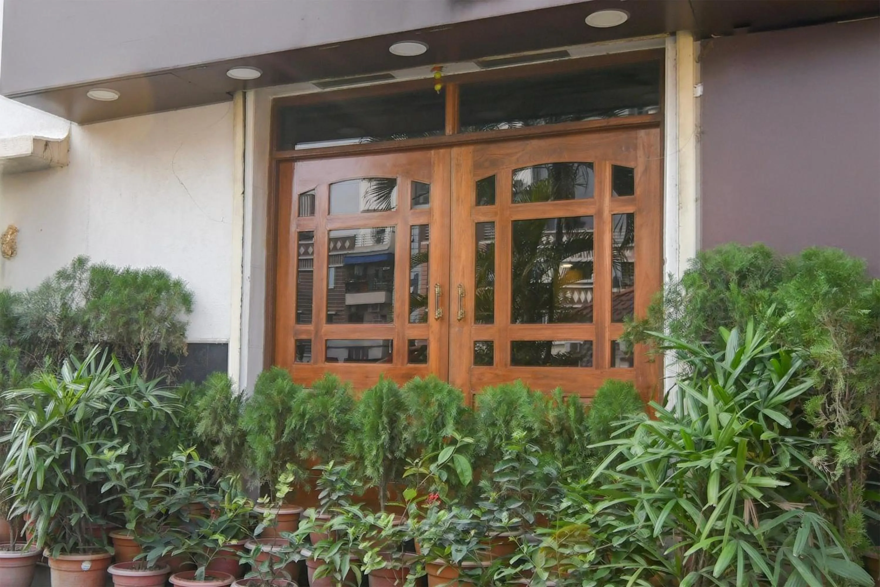 Facade/entrance in Hotel O Beleghata Formerly Santoshi Banquet And Marriage Hall