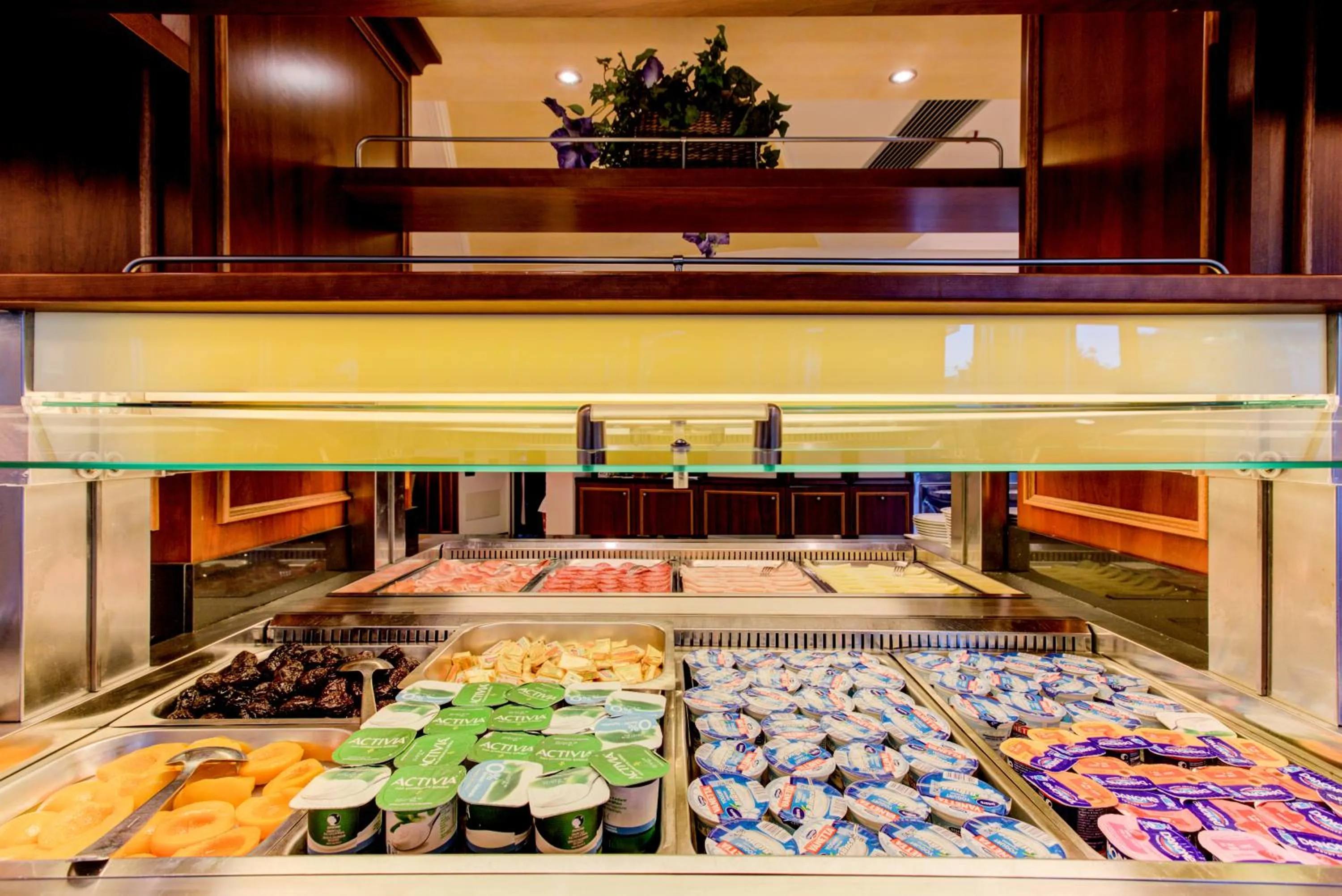 Breakfast in Hotel Verona