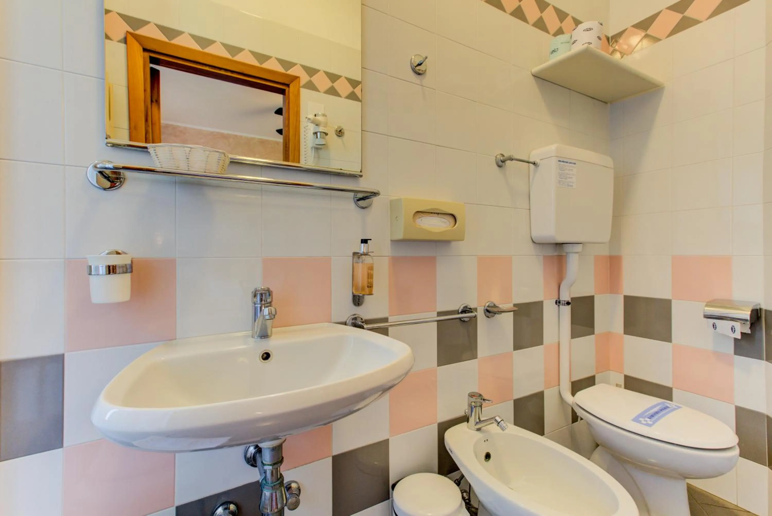 Bathroom in Hotel Verona