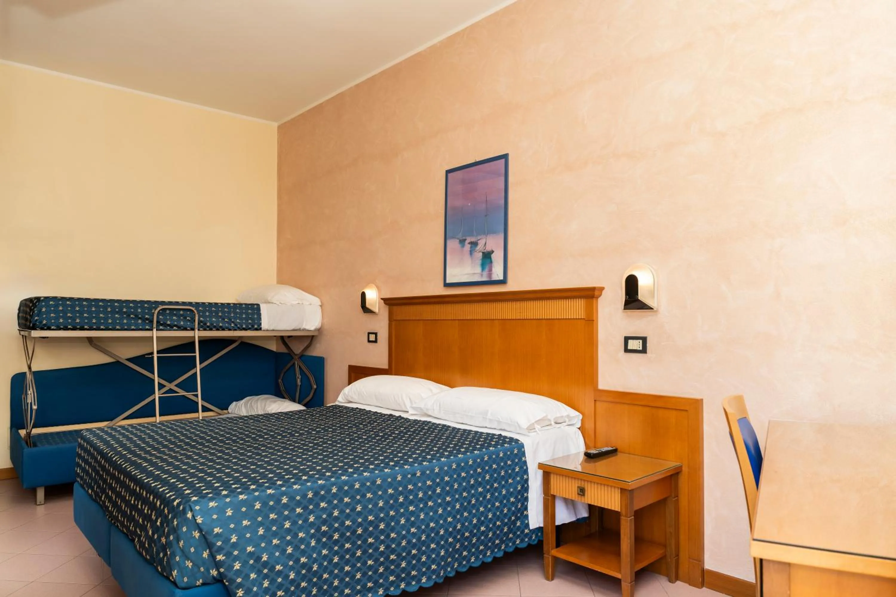 Bedroom, Bed in Hotel Verona