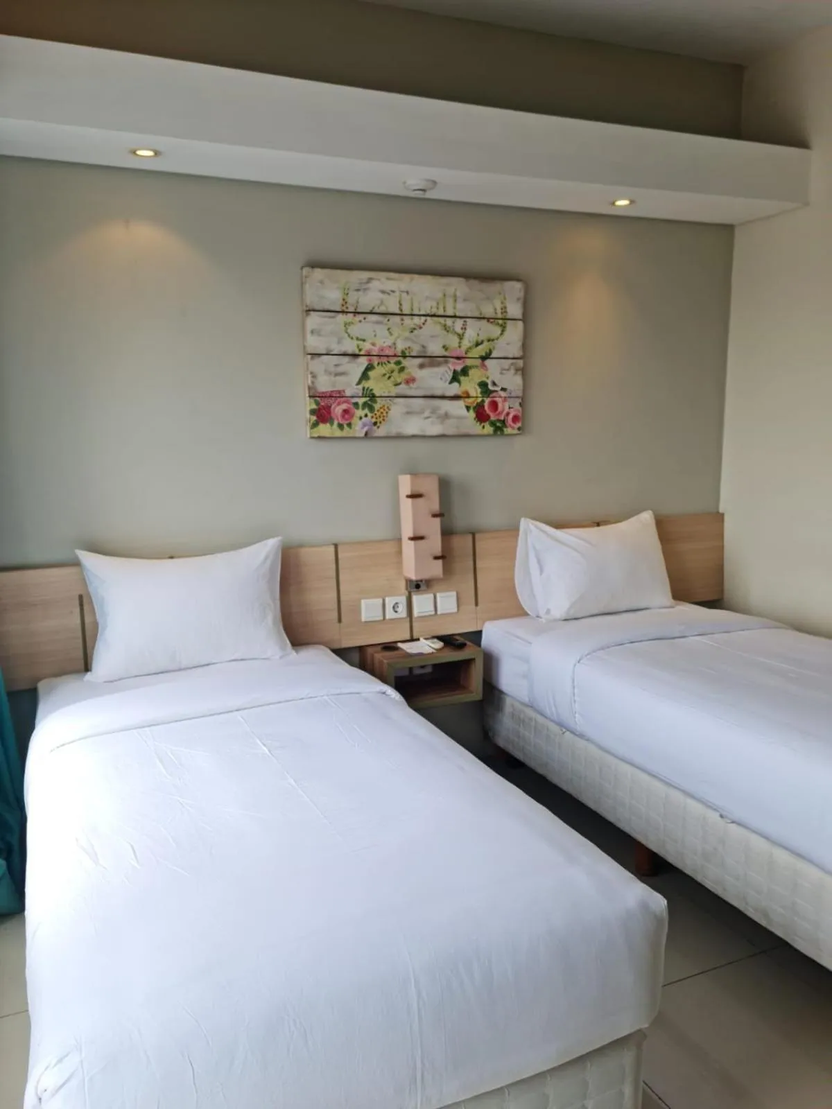 Bed in Bogor Icon Condotel By Holla