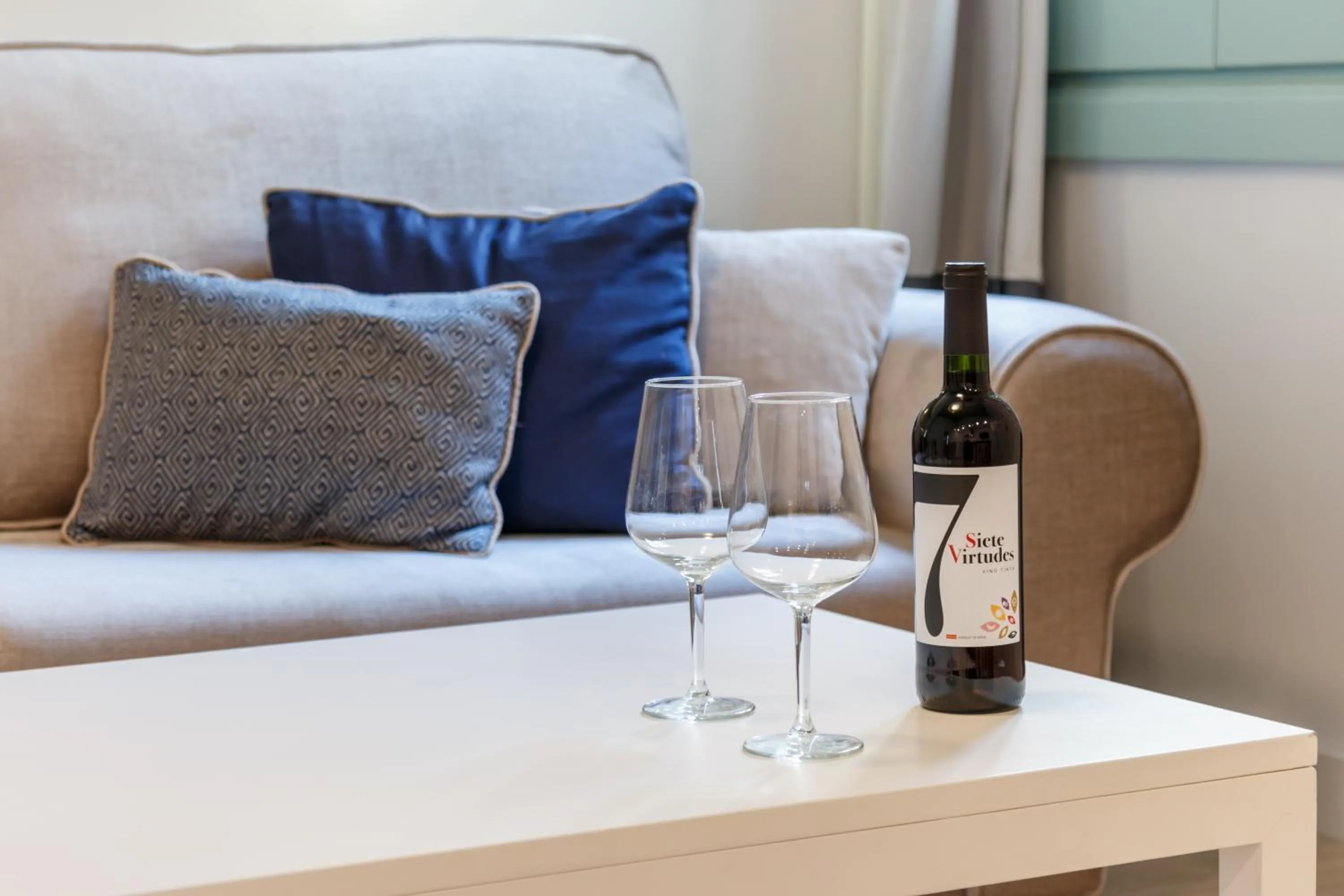 Living room in Palacio Cabrera - Lillo