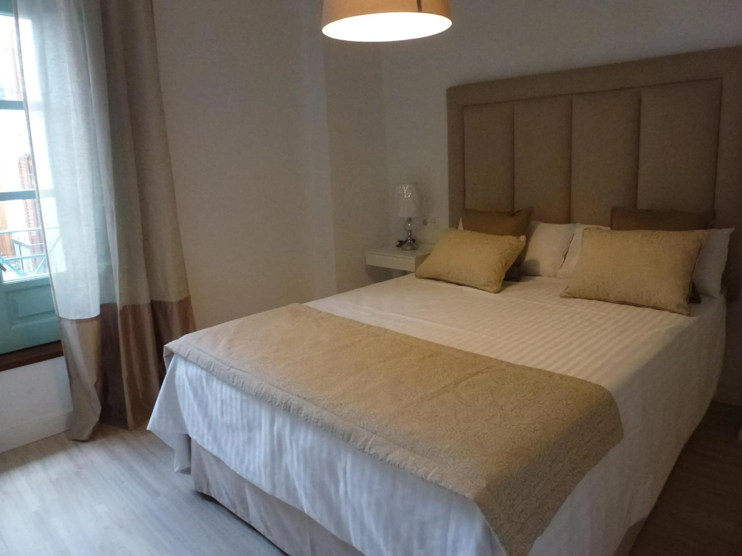 Bed in Palacio Cabrera - Lillo