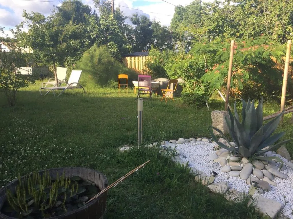 Garden in Accacia Home