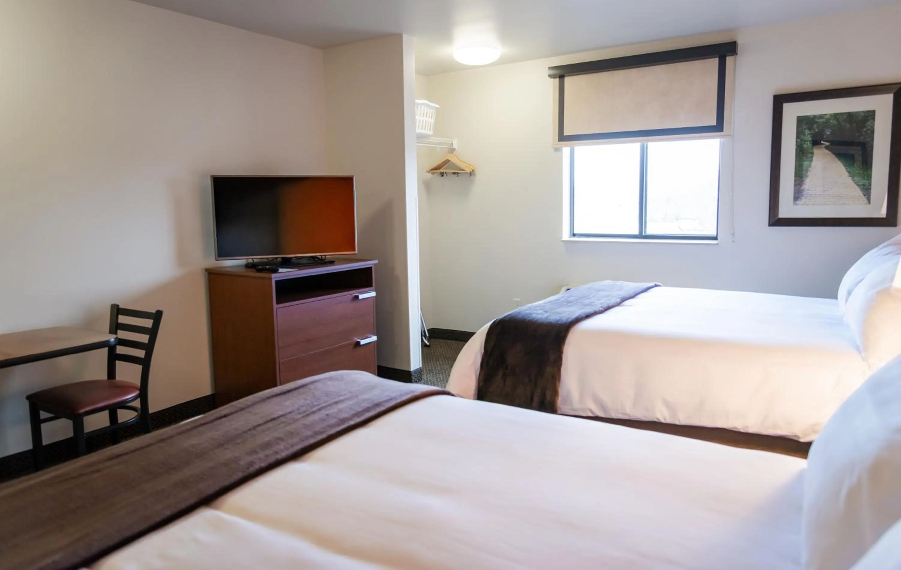 Bed in My Place Hotel-Fort Pierre, SD