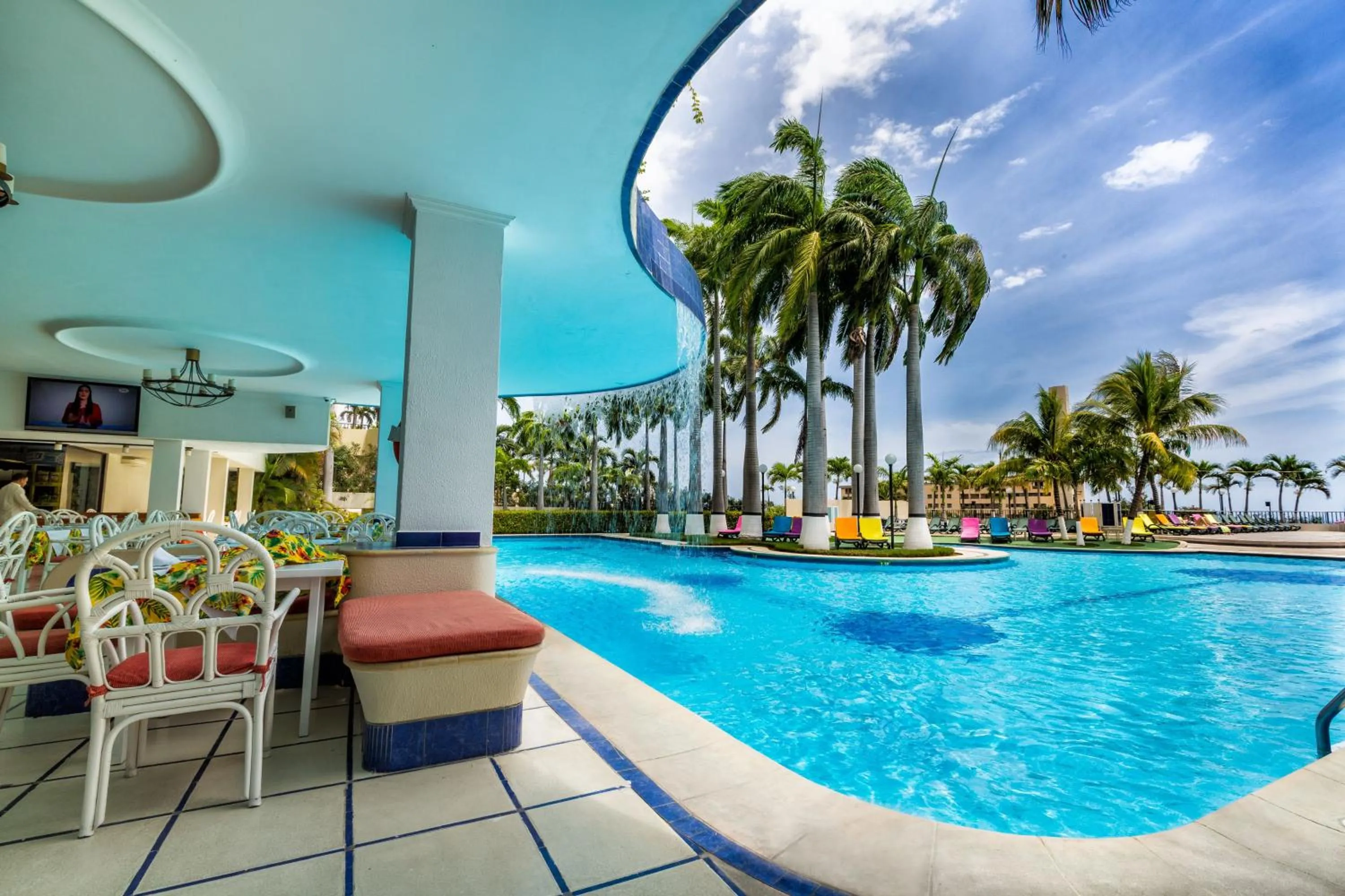 Swimming pool in Hotel Olé Caribe