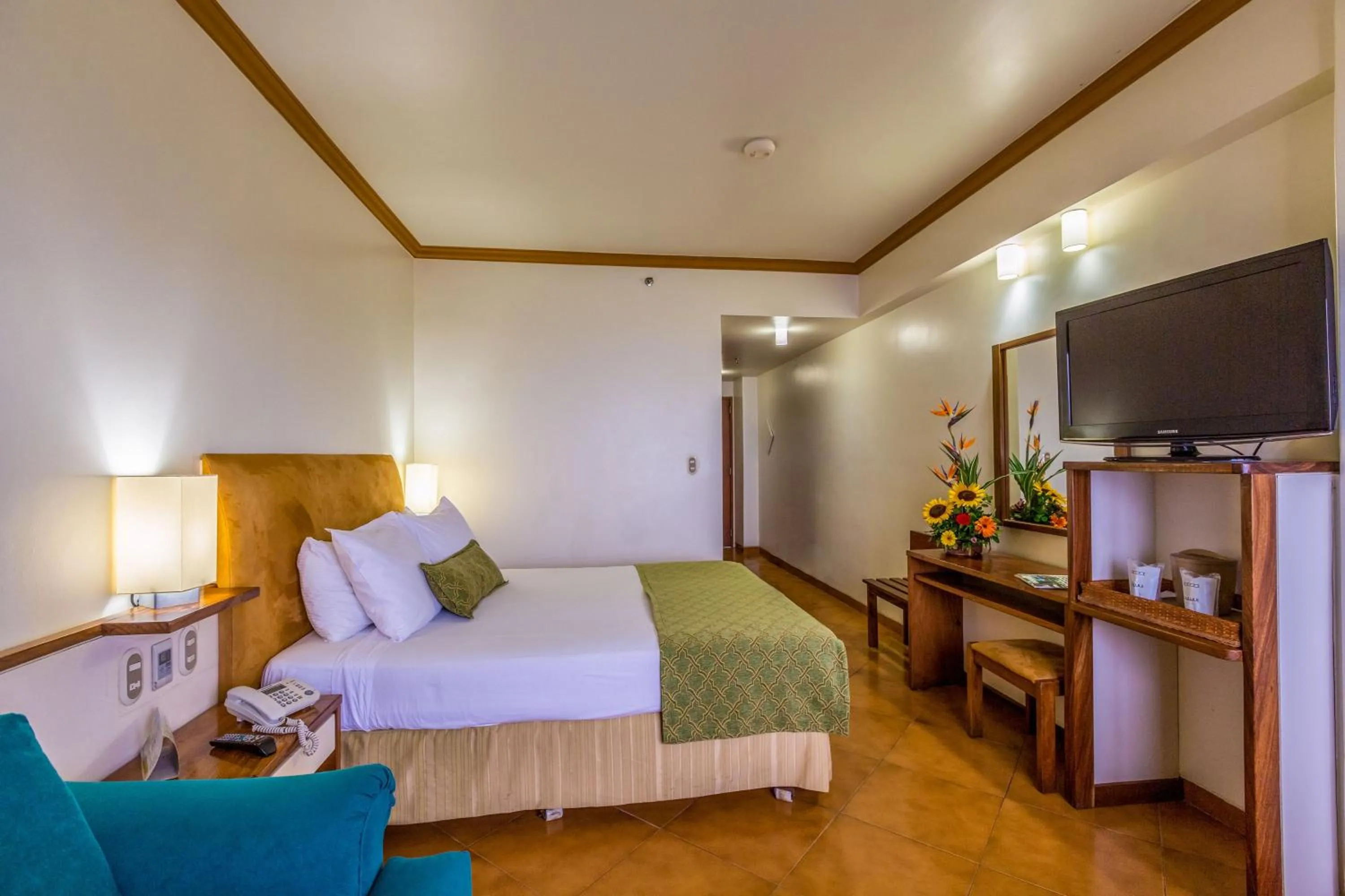 Photo of the whole room, Bed in Hotel Olé Caribe