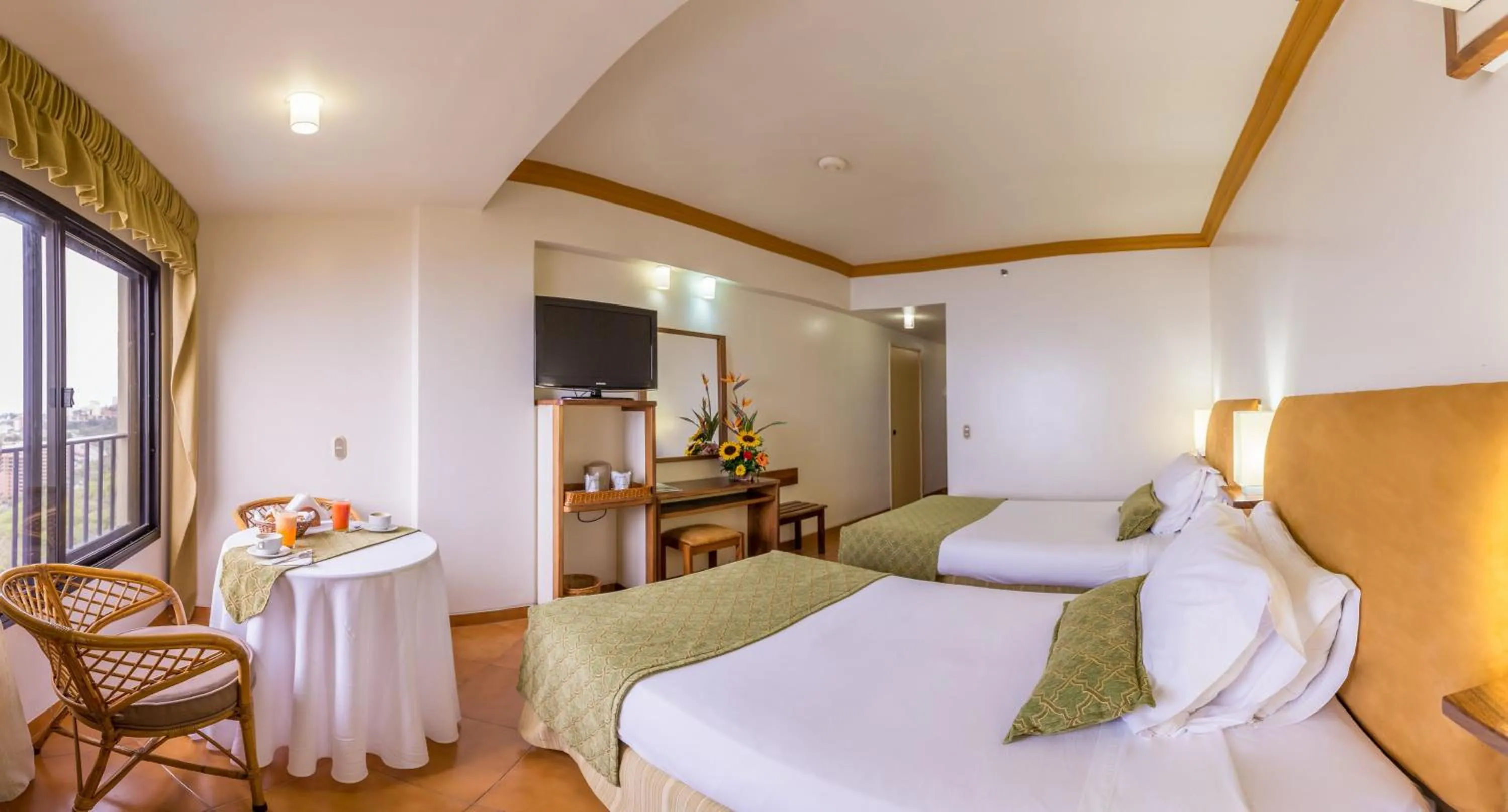 Photo of the whole room, Bed in Hotel Olé Caribe