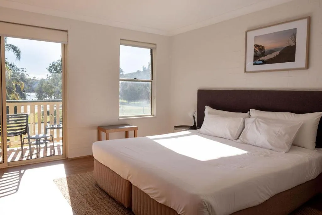 Bed in Wisemans Retreat