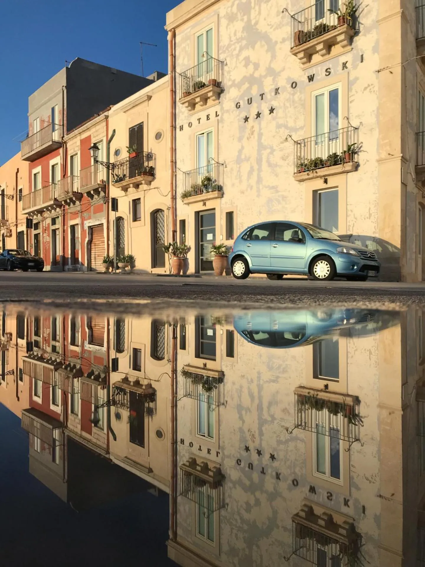 Facade/entrance in Hotel Gutkowski