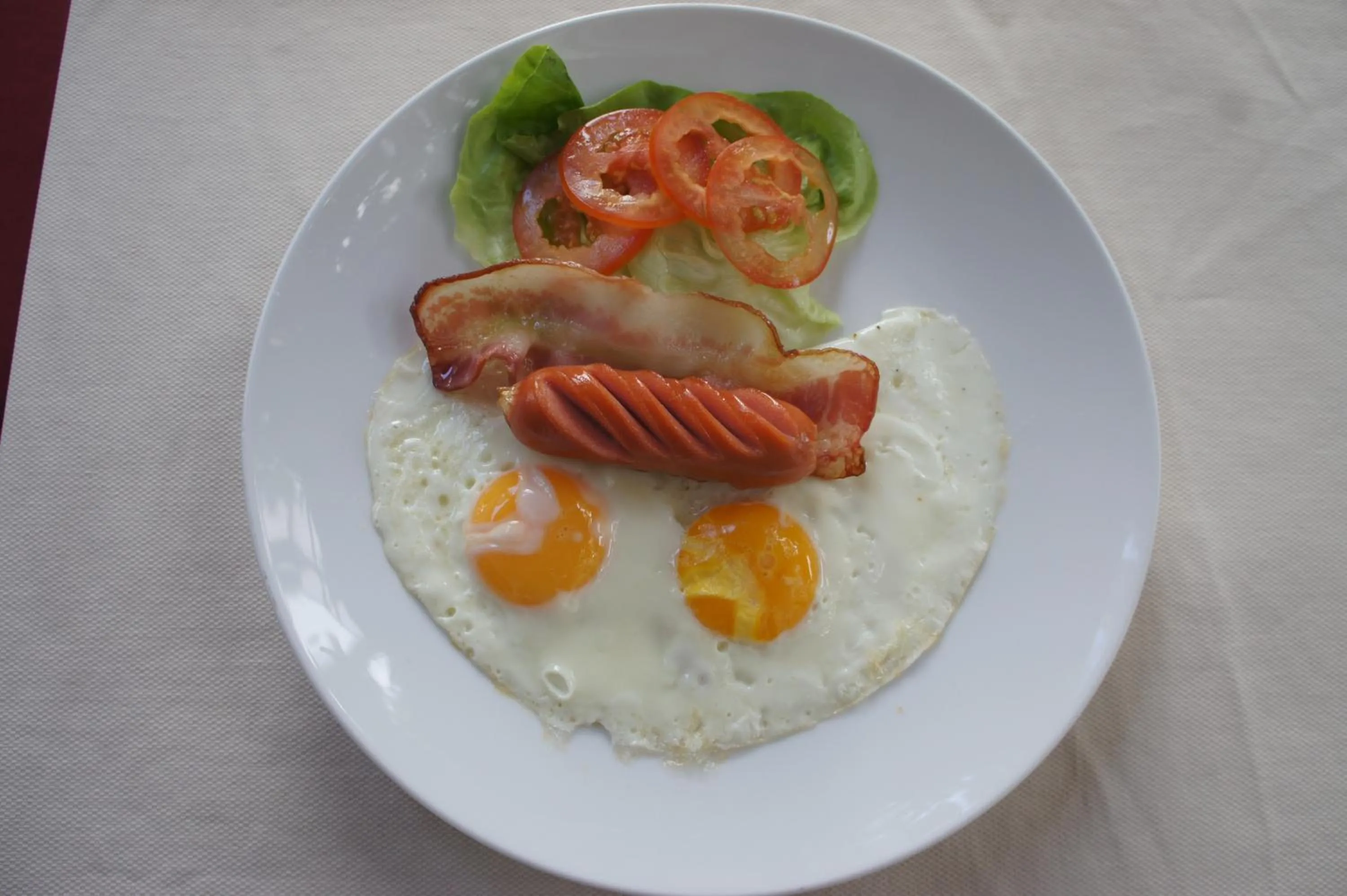 Continental breakfast in Hotel L'Odéon Phu My Hung