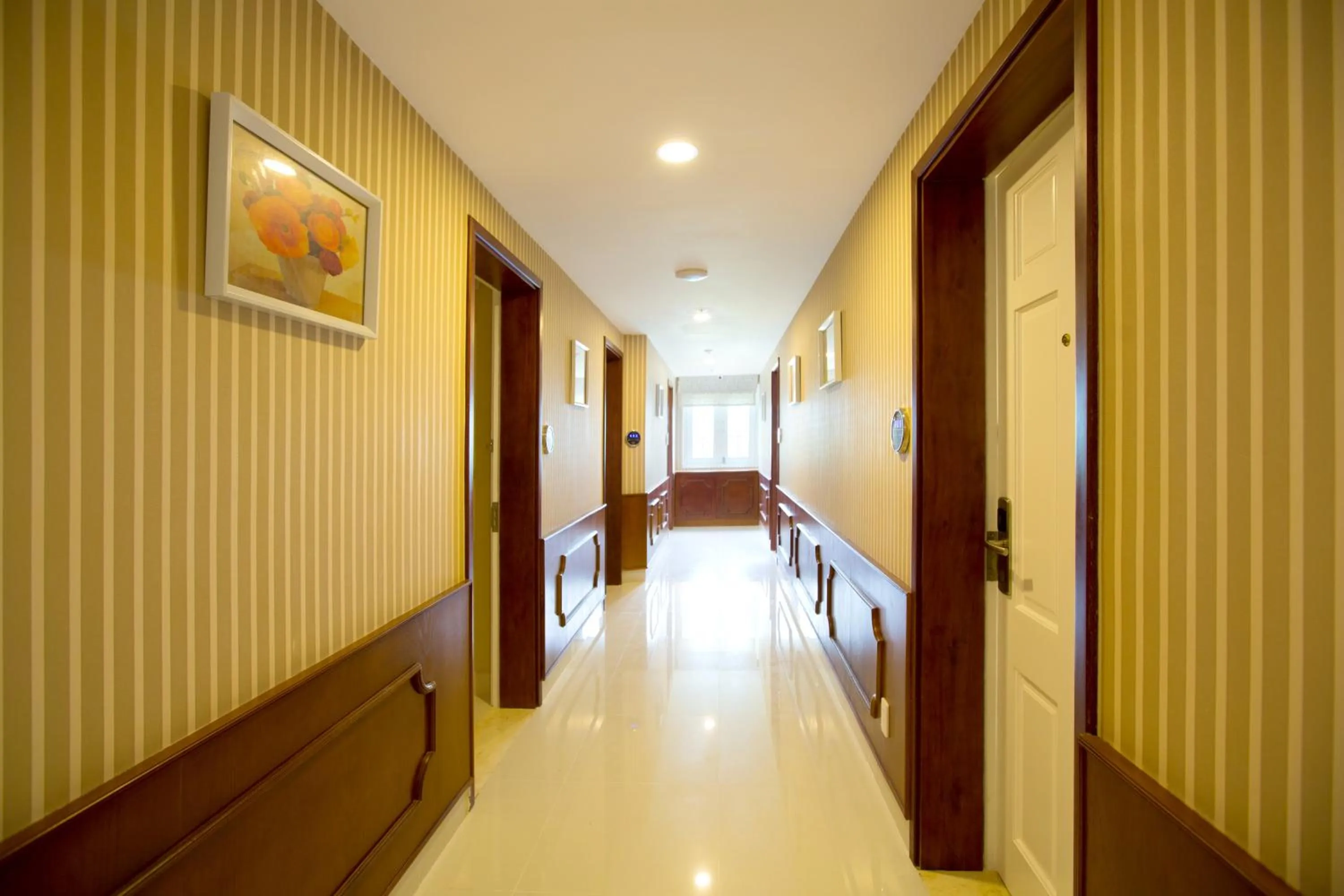 Area and facilities in Hotel L'Odéon Phu My Hung