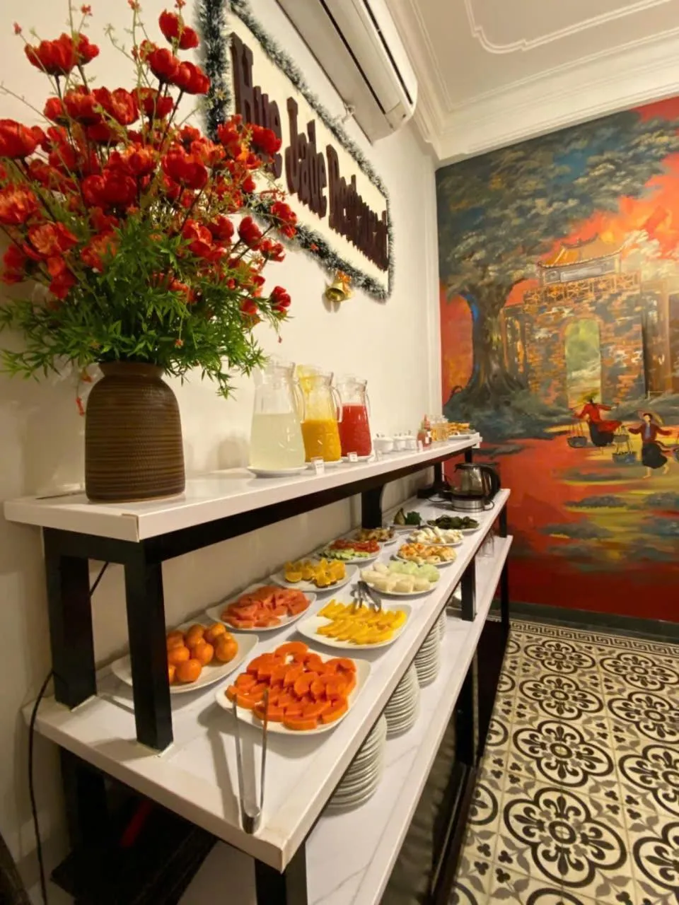 Dining area in Huế Jade Hotel