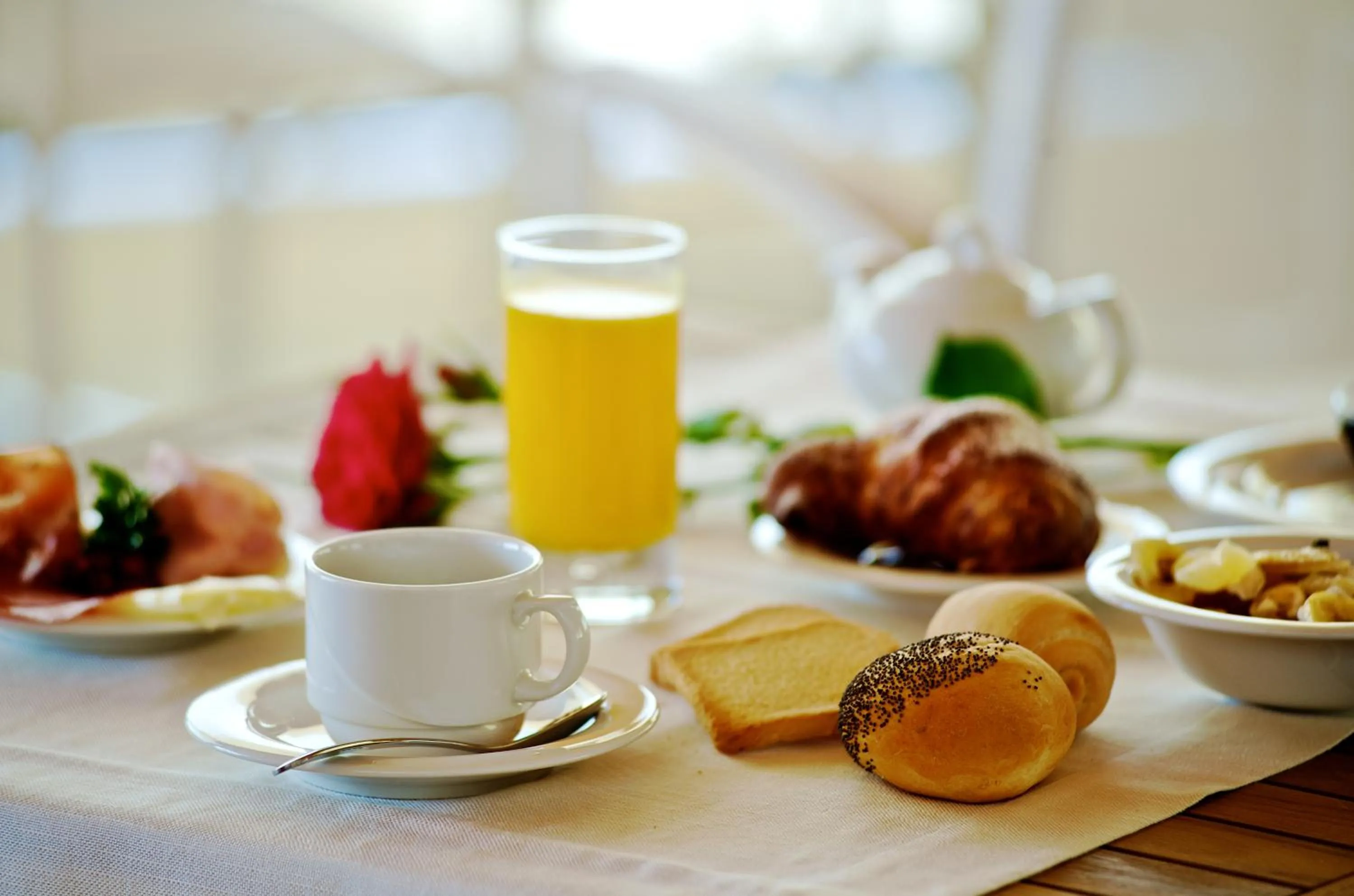 Food and drinks in Green Village Eco Resort