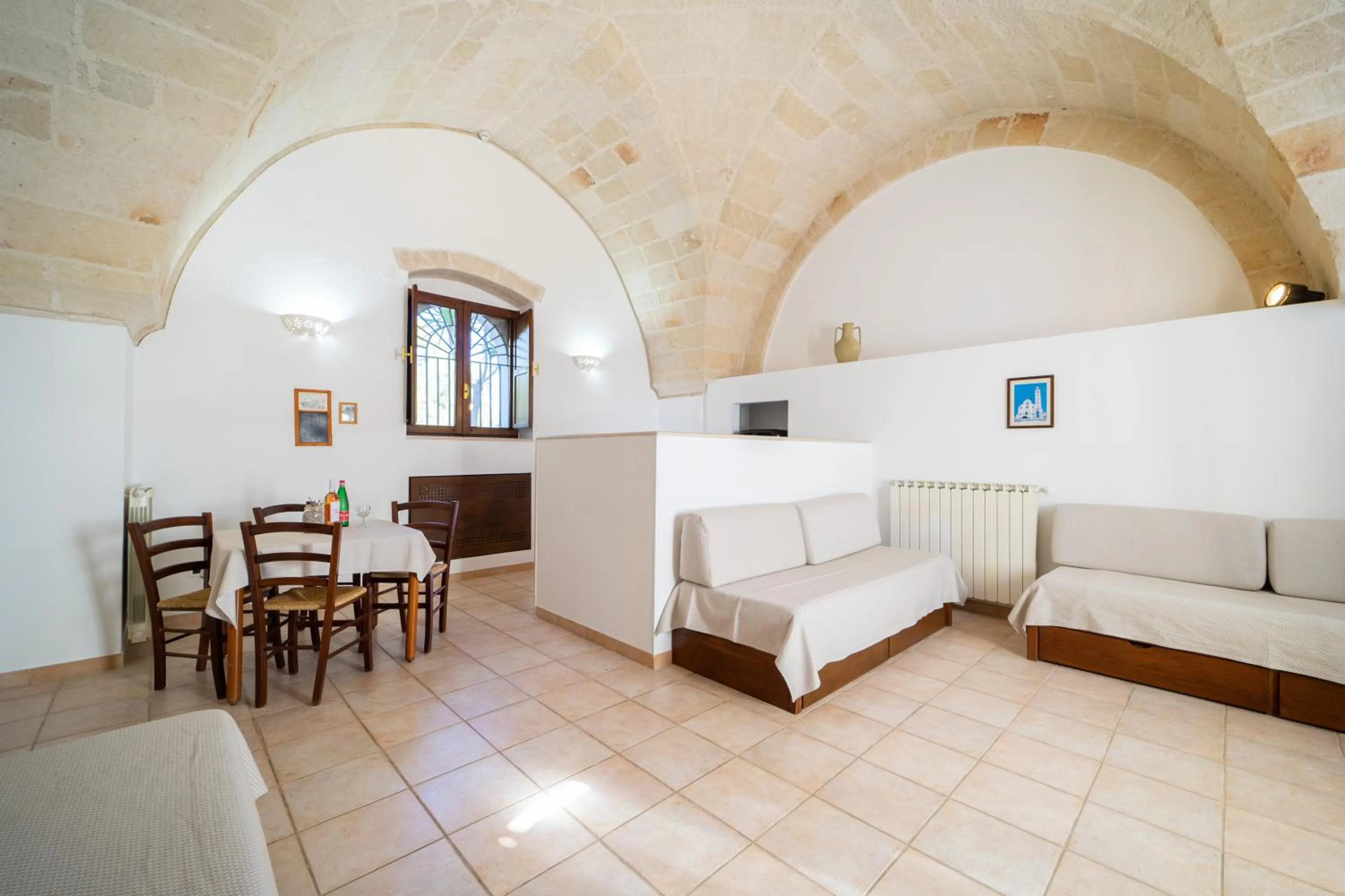 Living room, Bed in Tenuta del Barco WineRestaurant and Hospitality