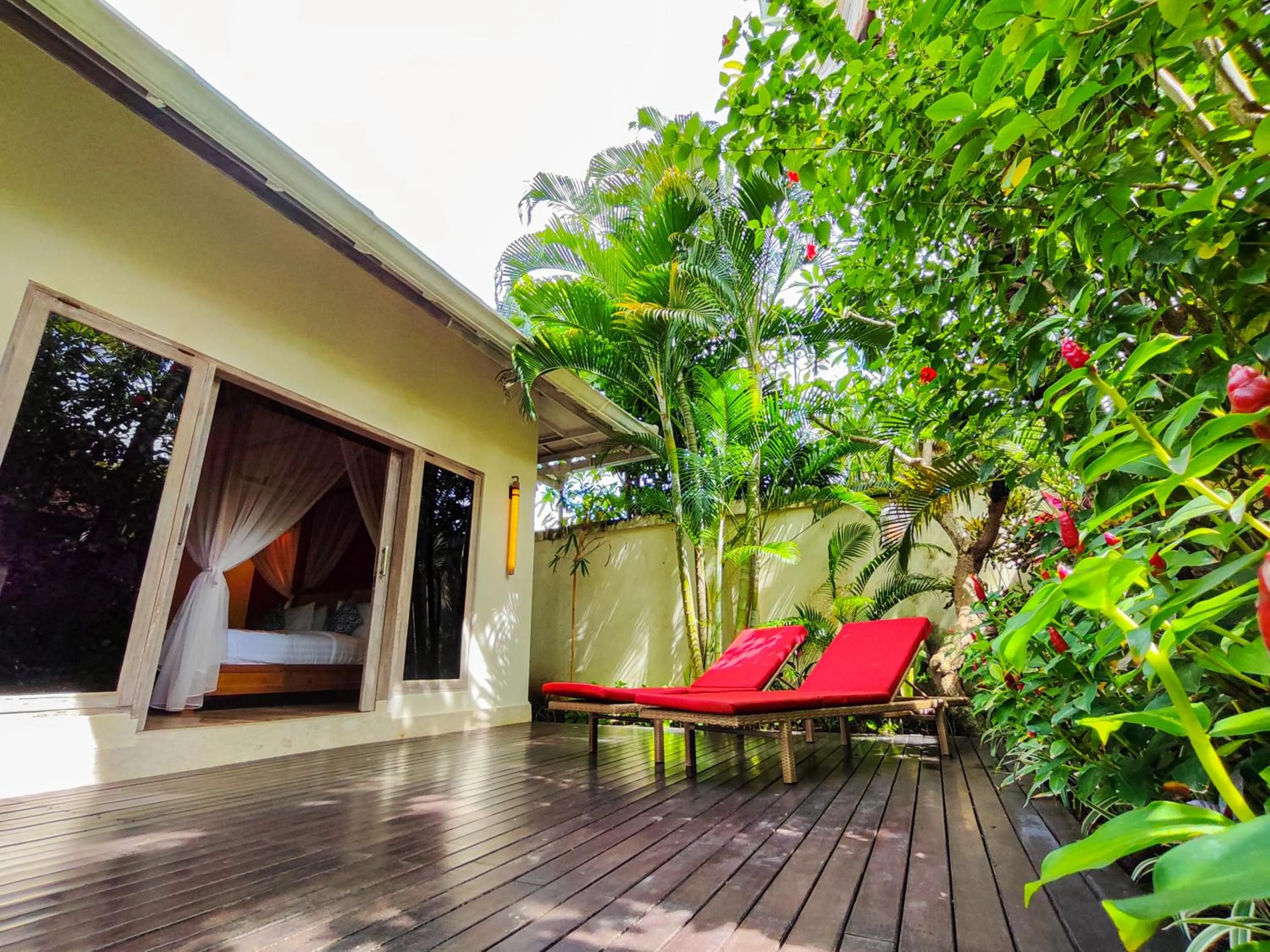 Patio in Seminyak Square Hotel And Villas