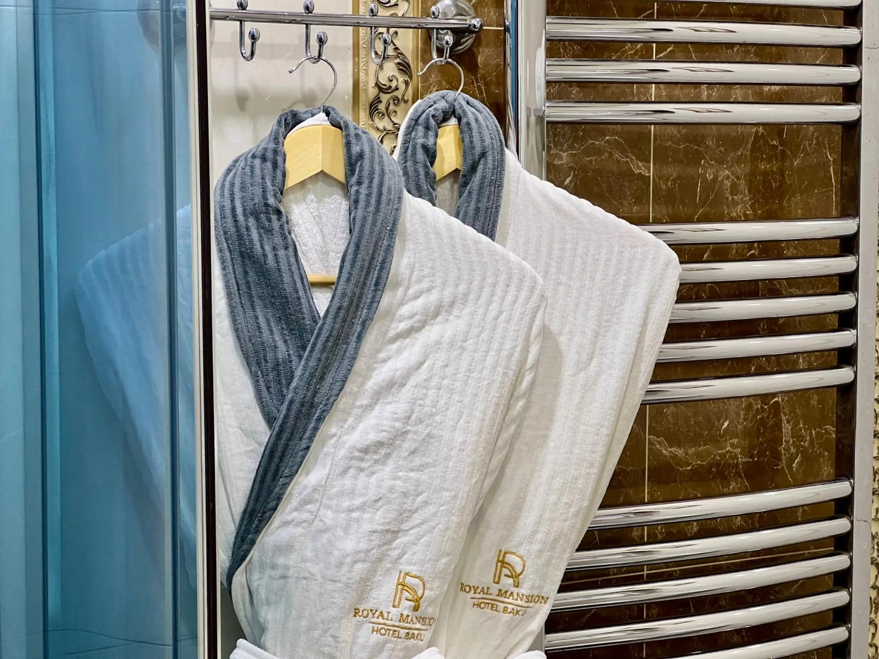 Bathroom in Royal Mansion Hotel