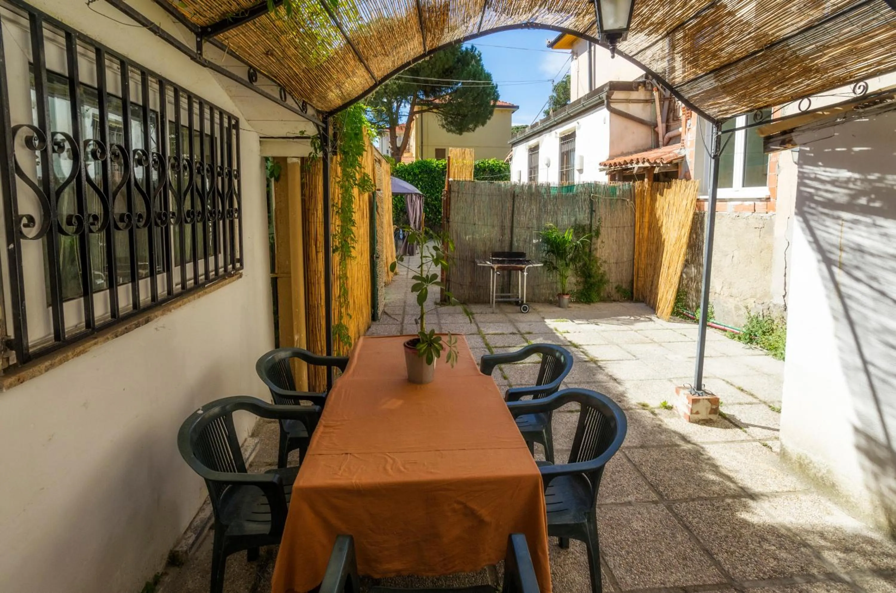 Patio in Hotel Rainbow