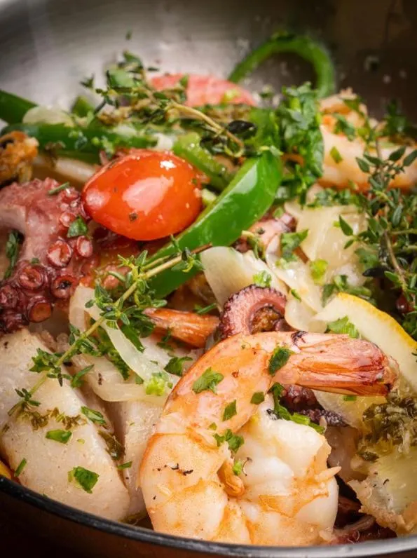 Food in Costa Dourada Village