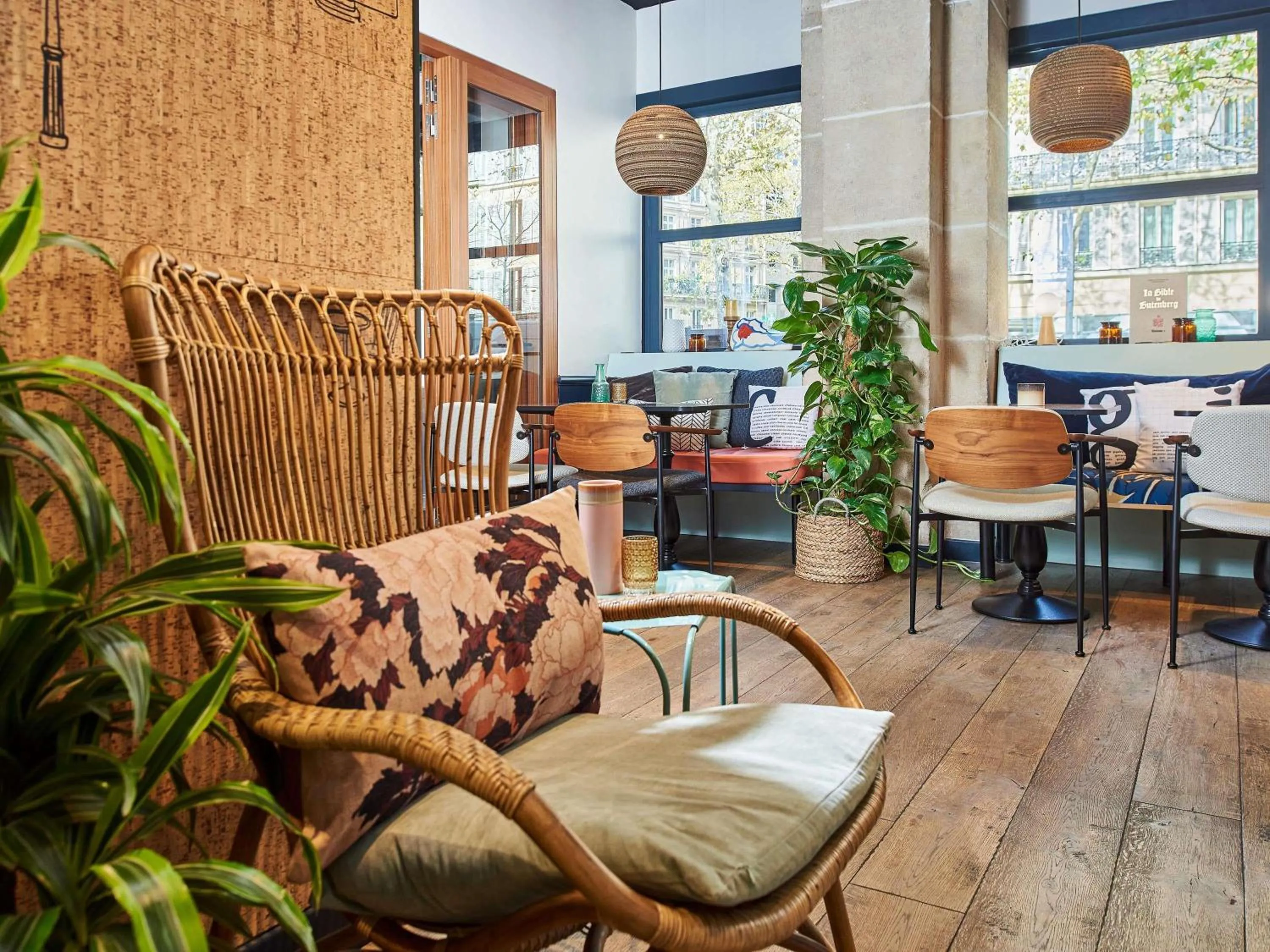 Property building in Ibis Styles Hotel Paris Gare de Lyon Bastille