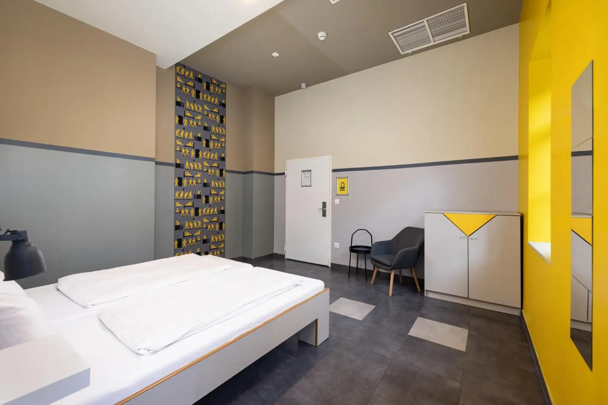 Double Room with Private Bathroom in The Hive Party Hostel Budapest Double Room with Private Bathroom in The Hive Party Hostel Budapest