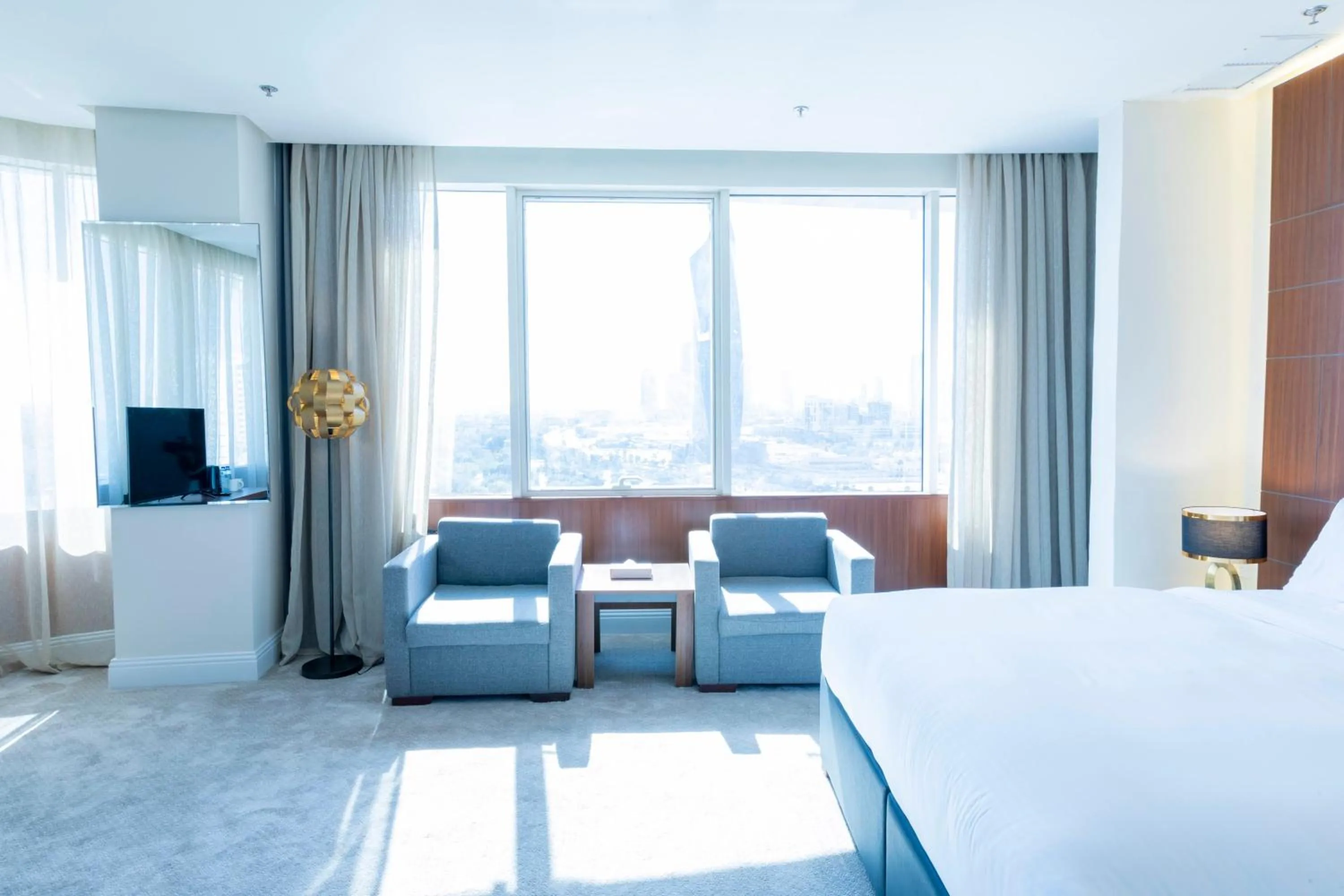 Bedroom, Bed in Park Avenues Hotel