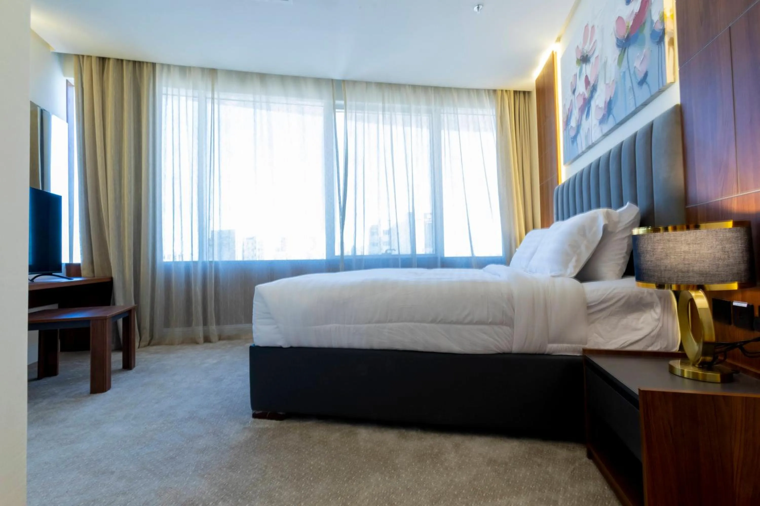 Bedroom, Bed in Park Avenues Hotel