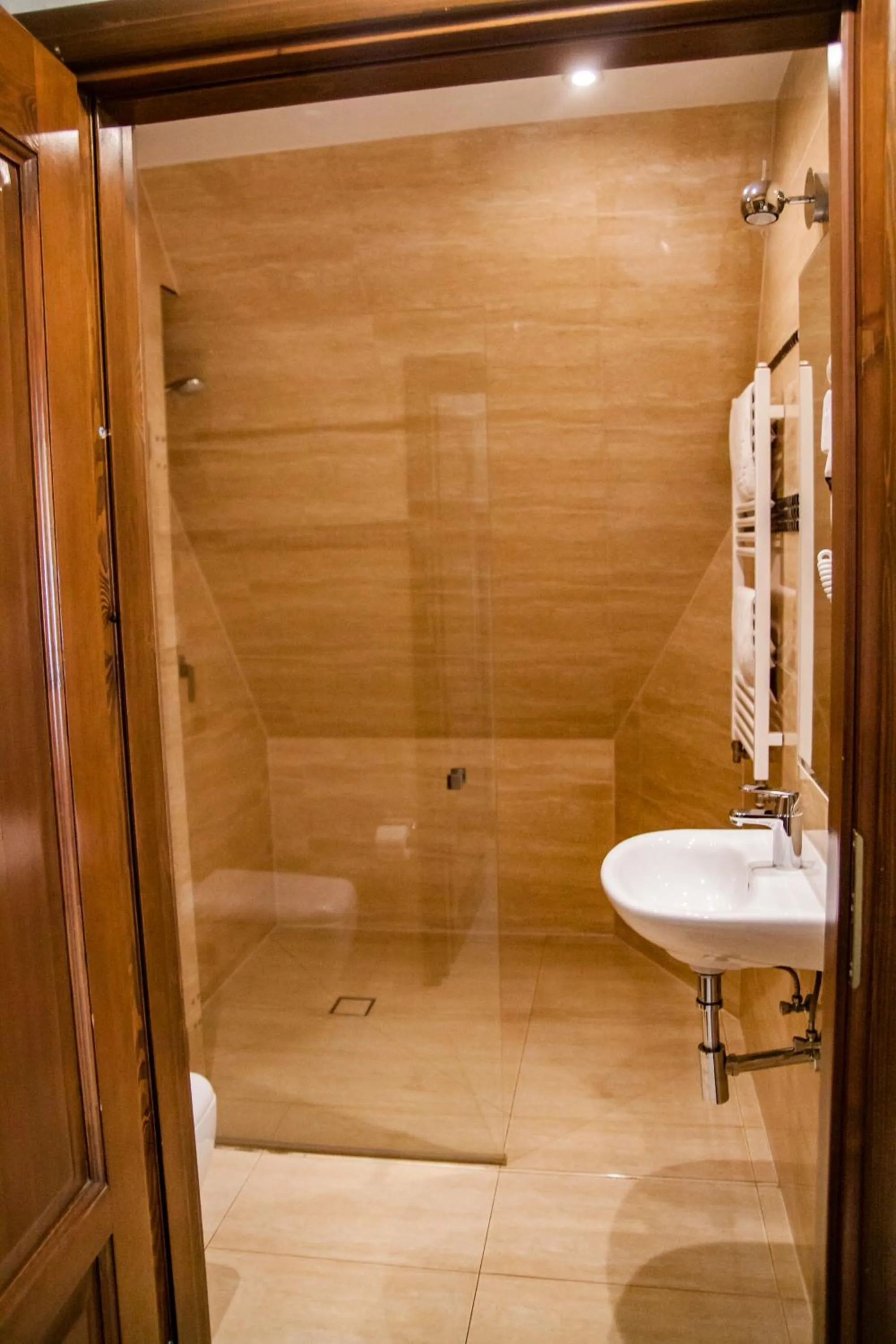 Bathroom in Wilcznik 10