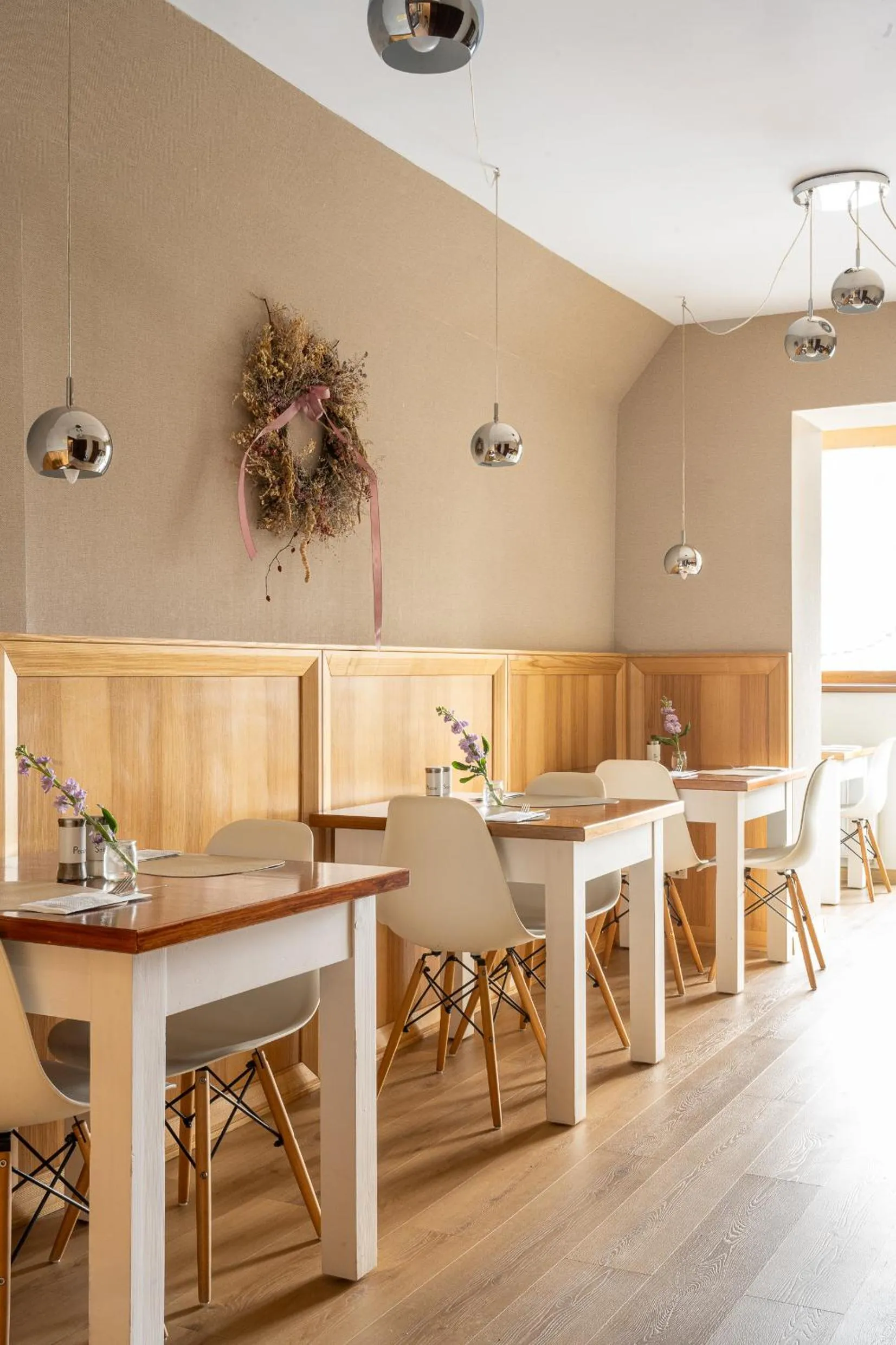 Dining area in Wilcznik 10