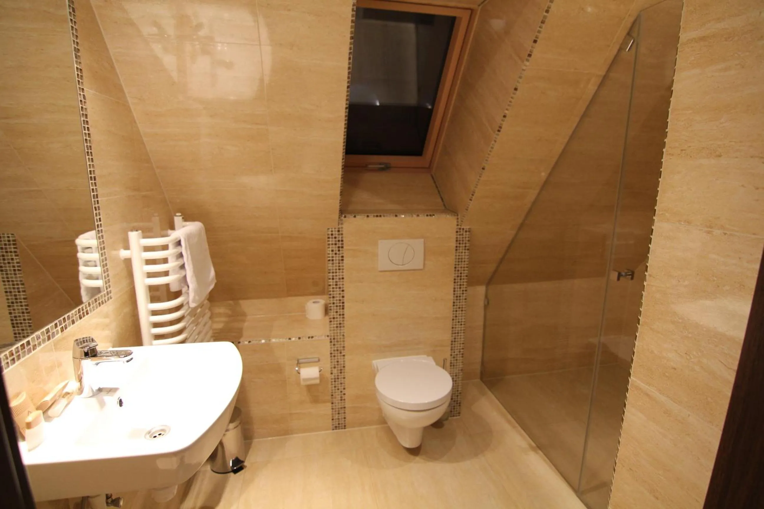 Bathroom in Wilcznik 10