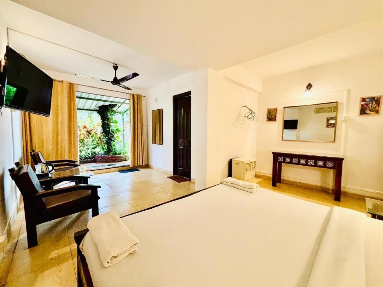 Bed in Honeywood Holiday Homes