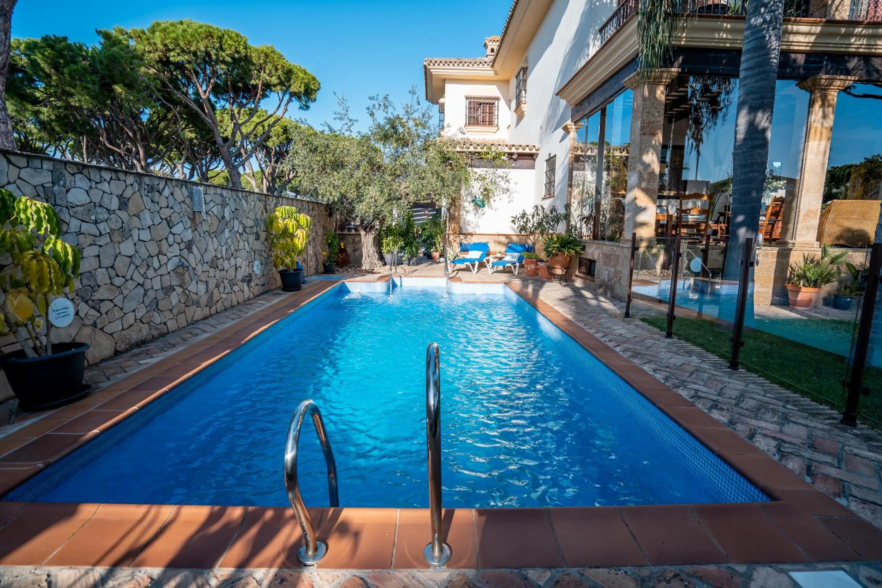 Property building in Hotel Azalea Playa