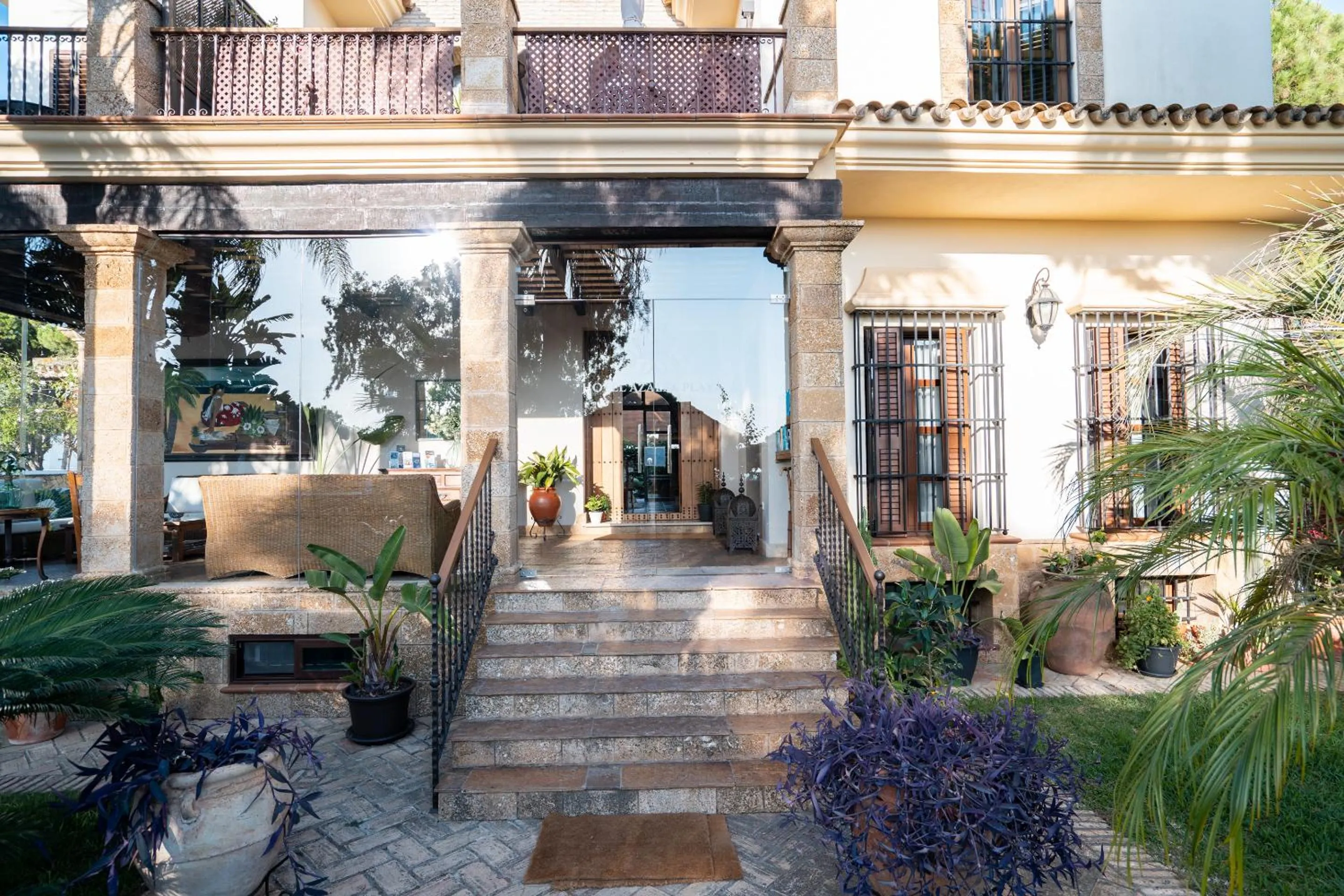 Property building in Hotel Azalea Playa