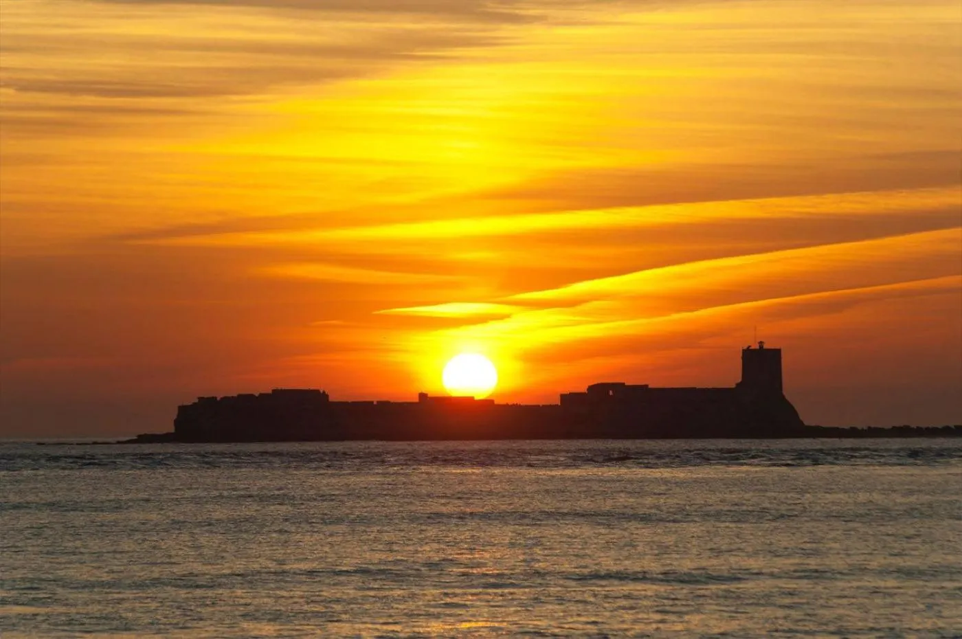 Nearby landmark in Hotel Azalea Playa