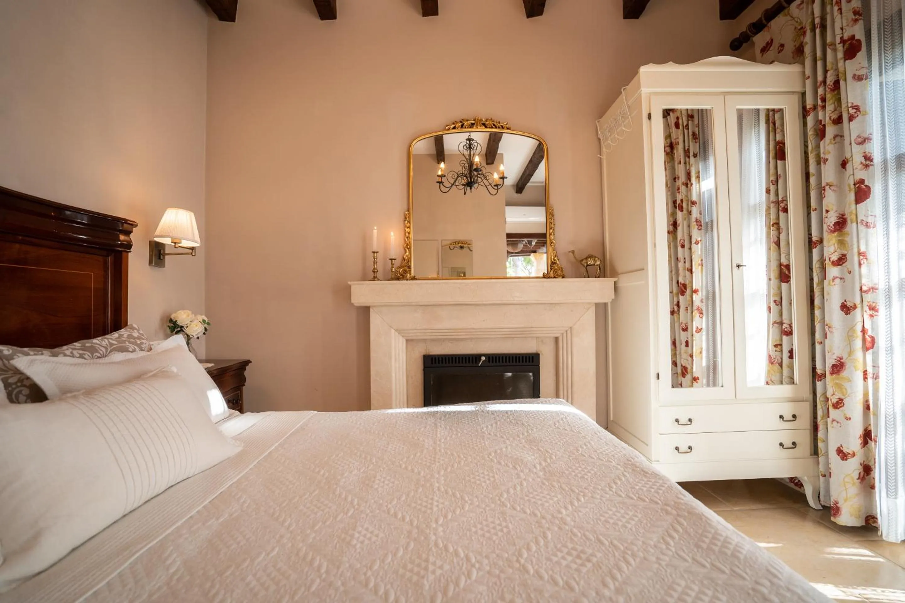 Bed in Hotel Azalea Playa