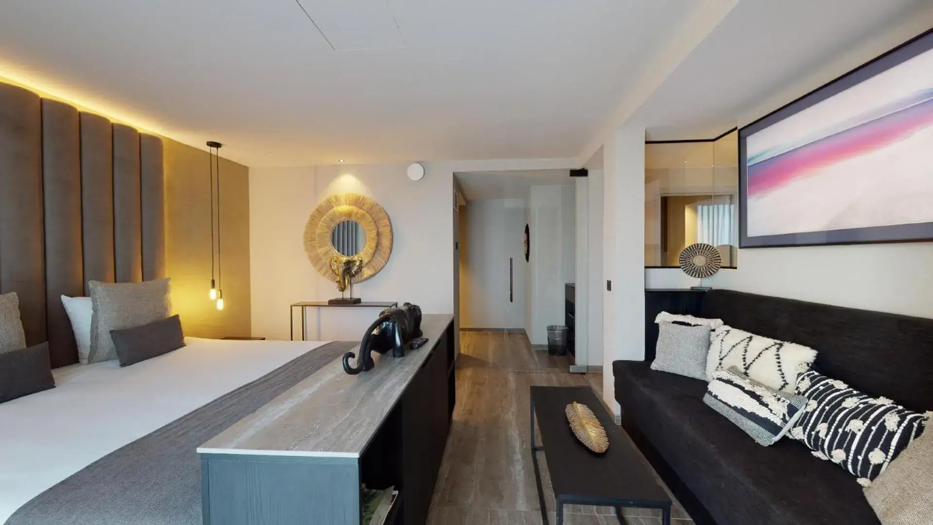 Deluxe Suite in Van der Valk Hotel Mons Congres & Spa Deluxe Suite in Van der Valk Hotel Mons Congres & Spa