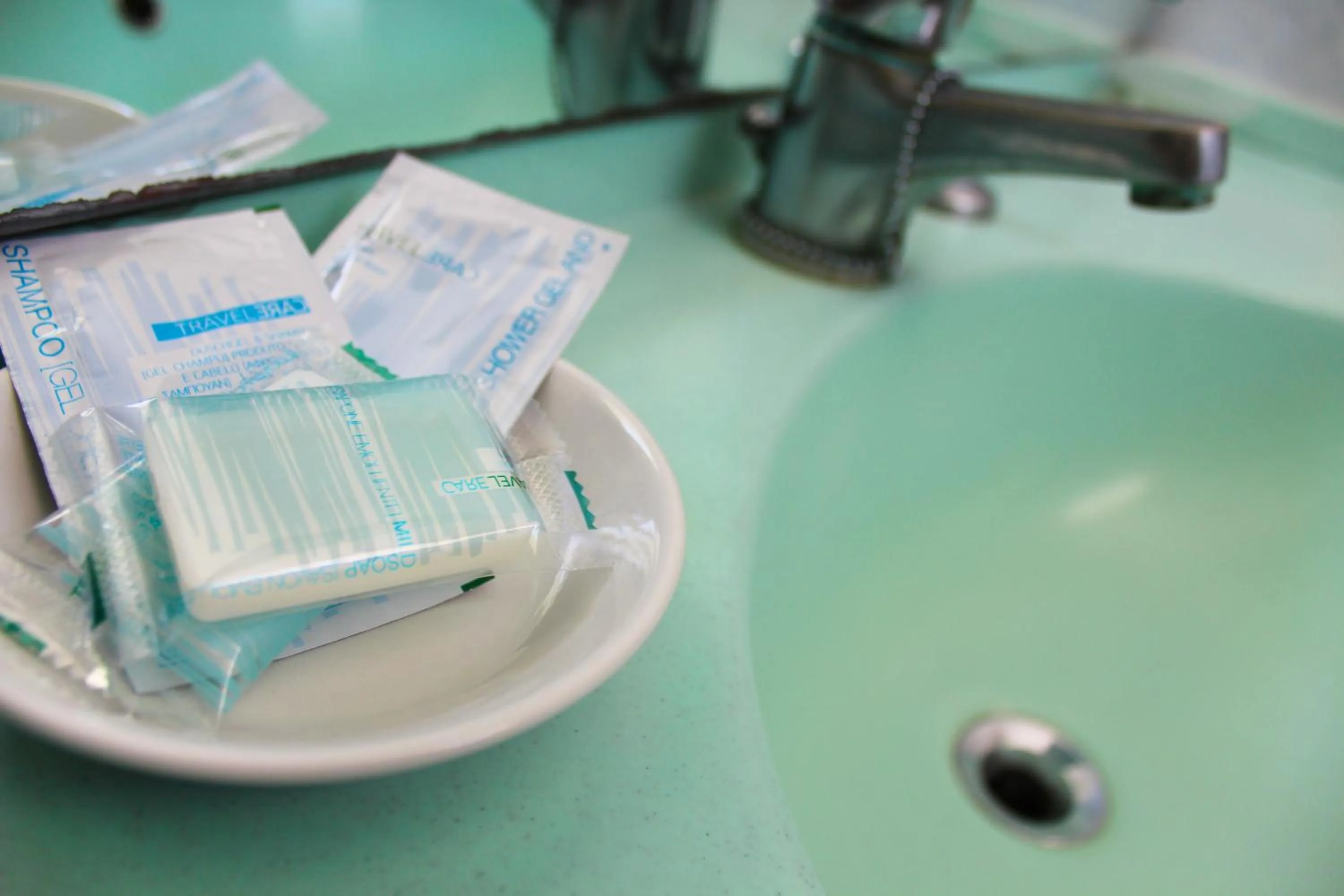Bathroom in Hotel Bristol - a 30 mt dalla spiaggia